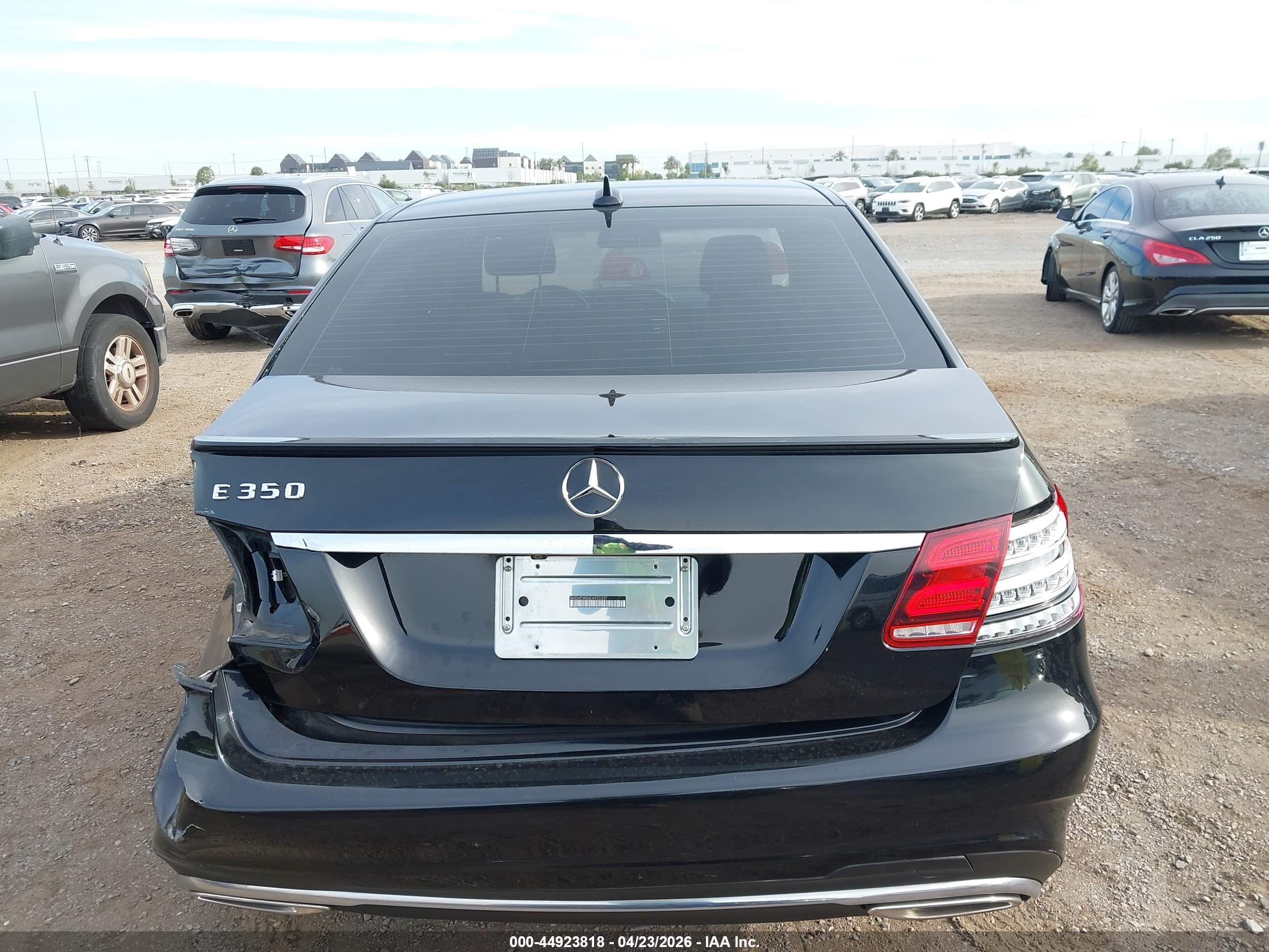 2014 Mercedes-benz E 350   Black vin: WDDHF5KB6EA925337
