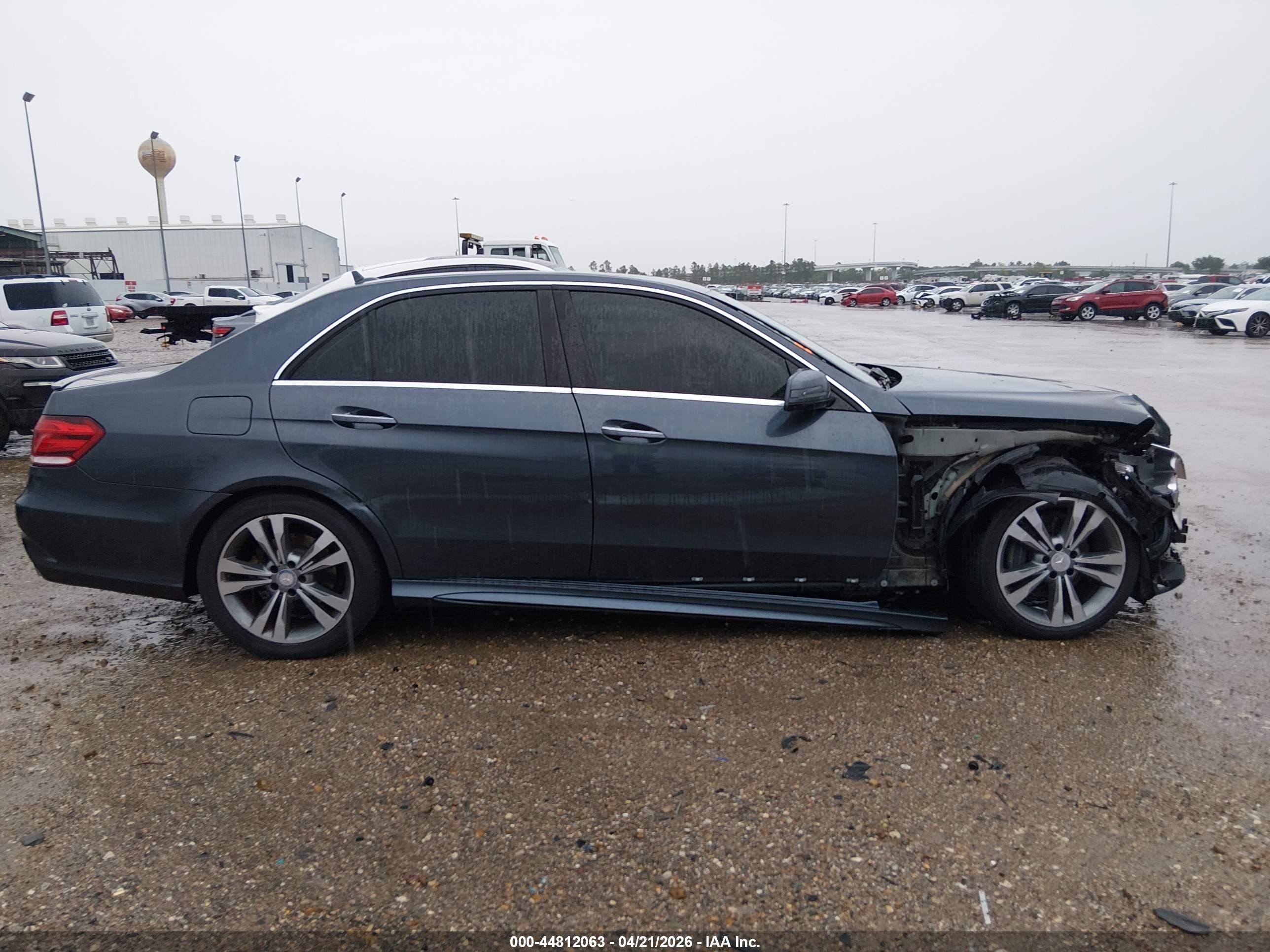 2014 Mercedes-benz E 350   Gray vin: WDDHF5KB6EB028299