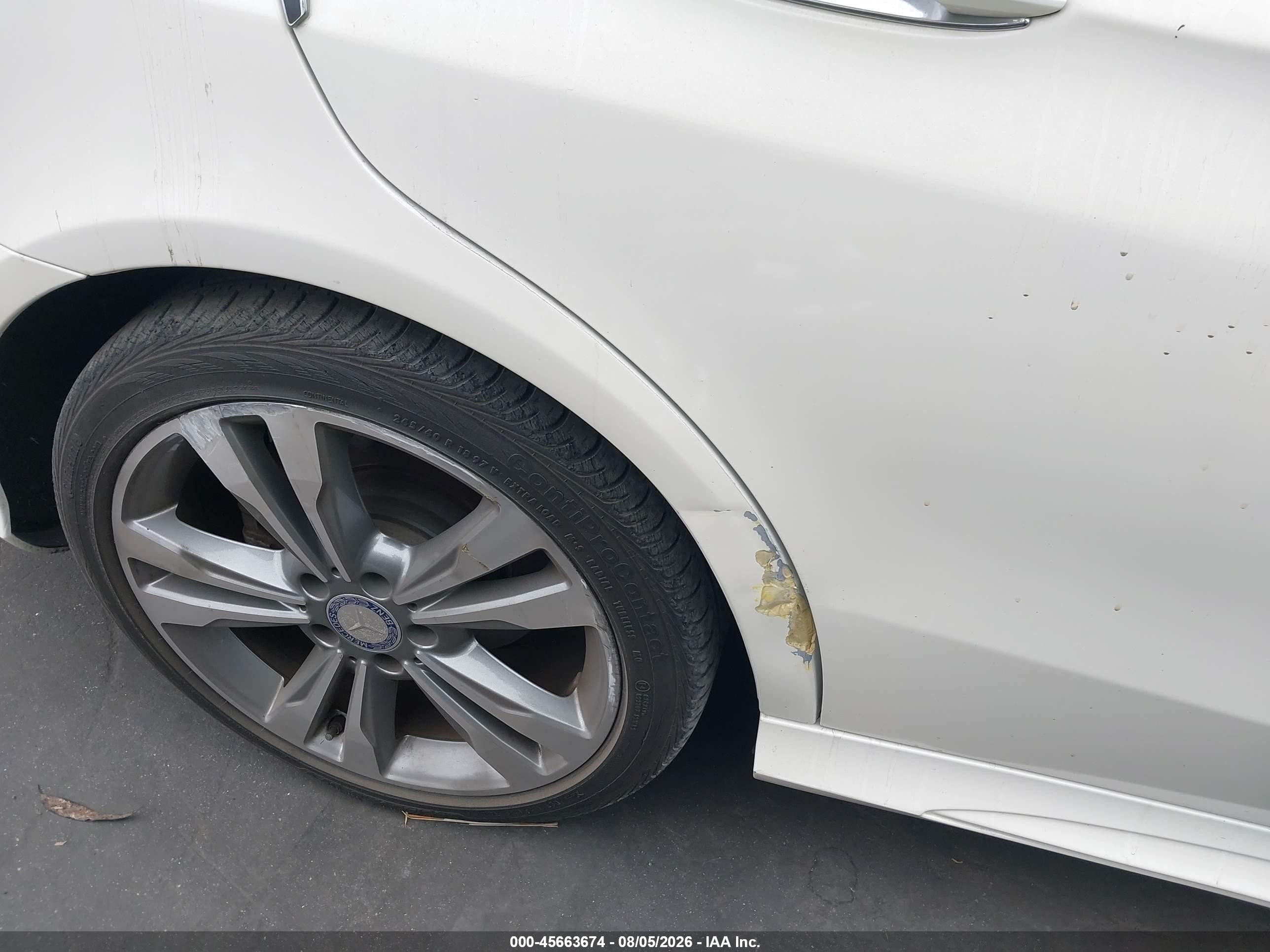 2014 Mercedes-benz E 350 Белый vin: WDDHF5KB6EB033731