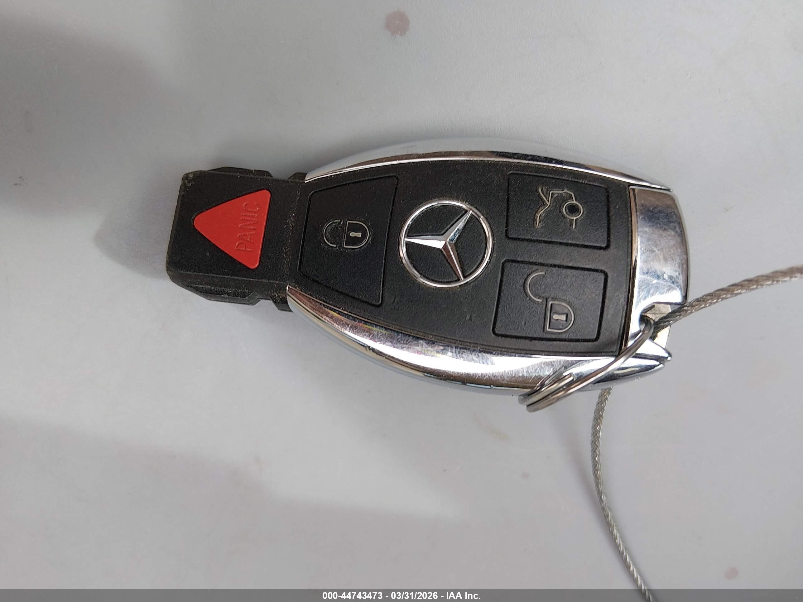 2015 Mercedes-benz E 350   Black vin: WDDHF5KB6FB114178