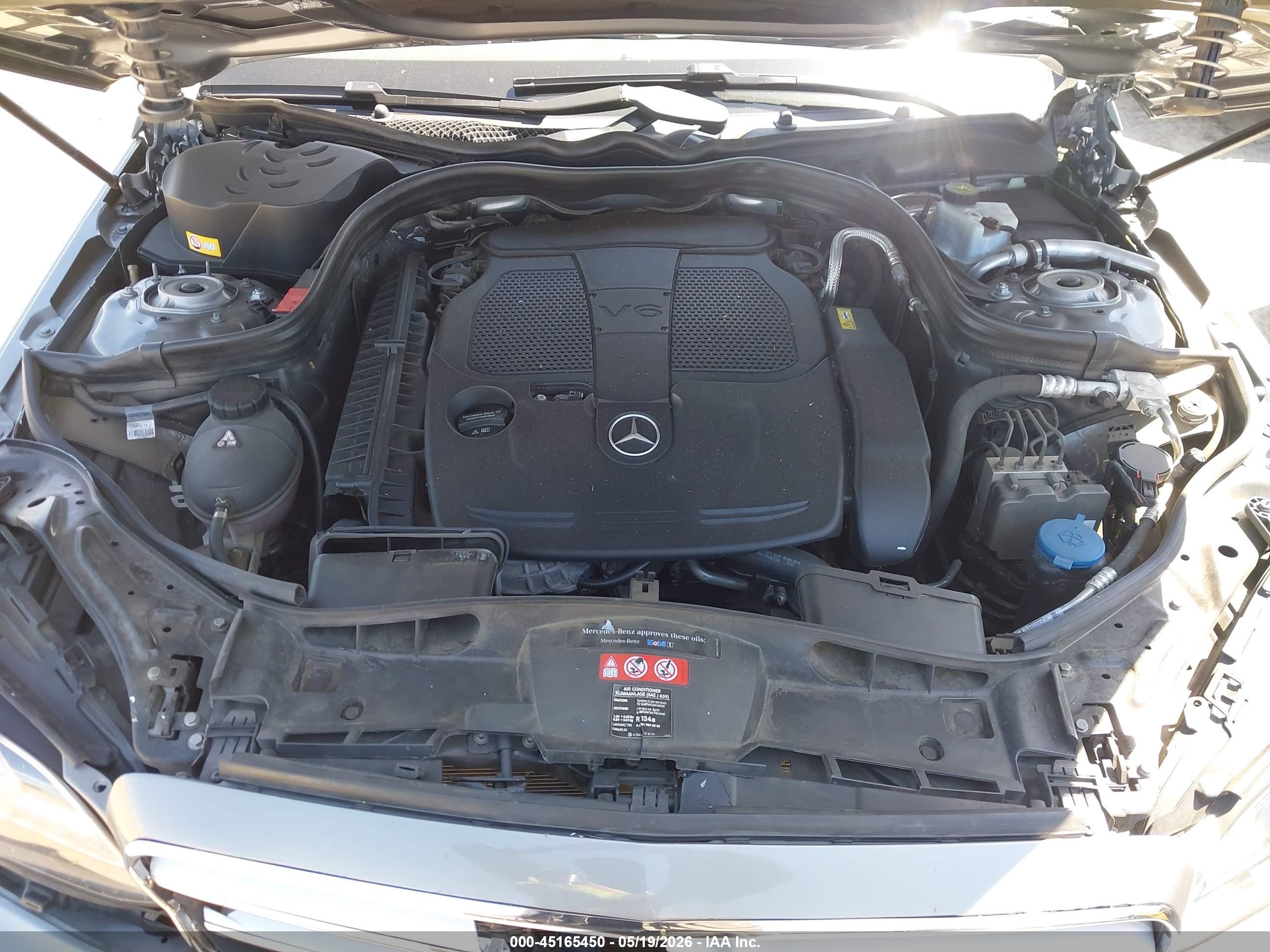 2015 Mercedes-benz E 350   Серый vin: WDDHF5KB6FB117405