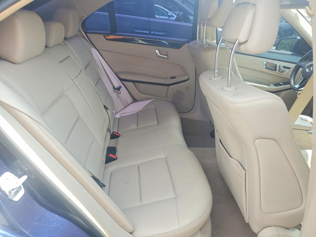 2016 Mercedes-benz E 350 Blue vin: WDDHF5KB6GB258184