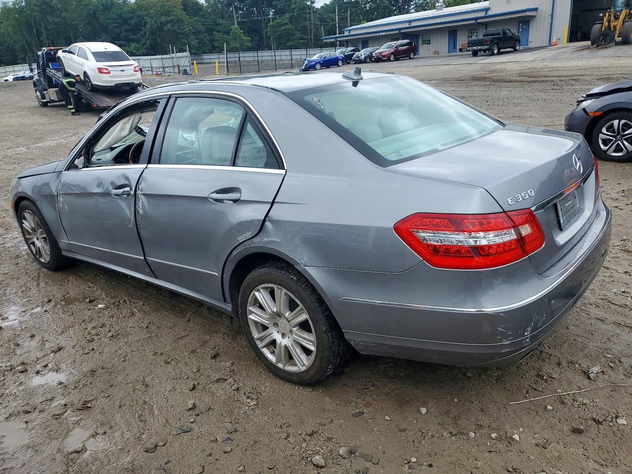 2012 Mercedes-benz E 350 Gray vin: WDDHF5KB7CA532749