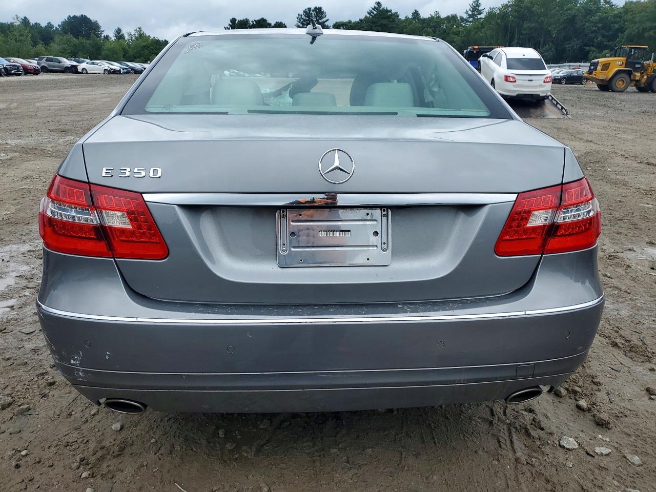 2012 Mercedes-benz E 350 Gray vin: WDDHF5KB7CA532749