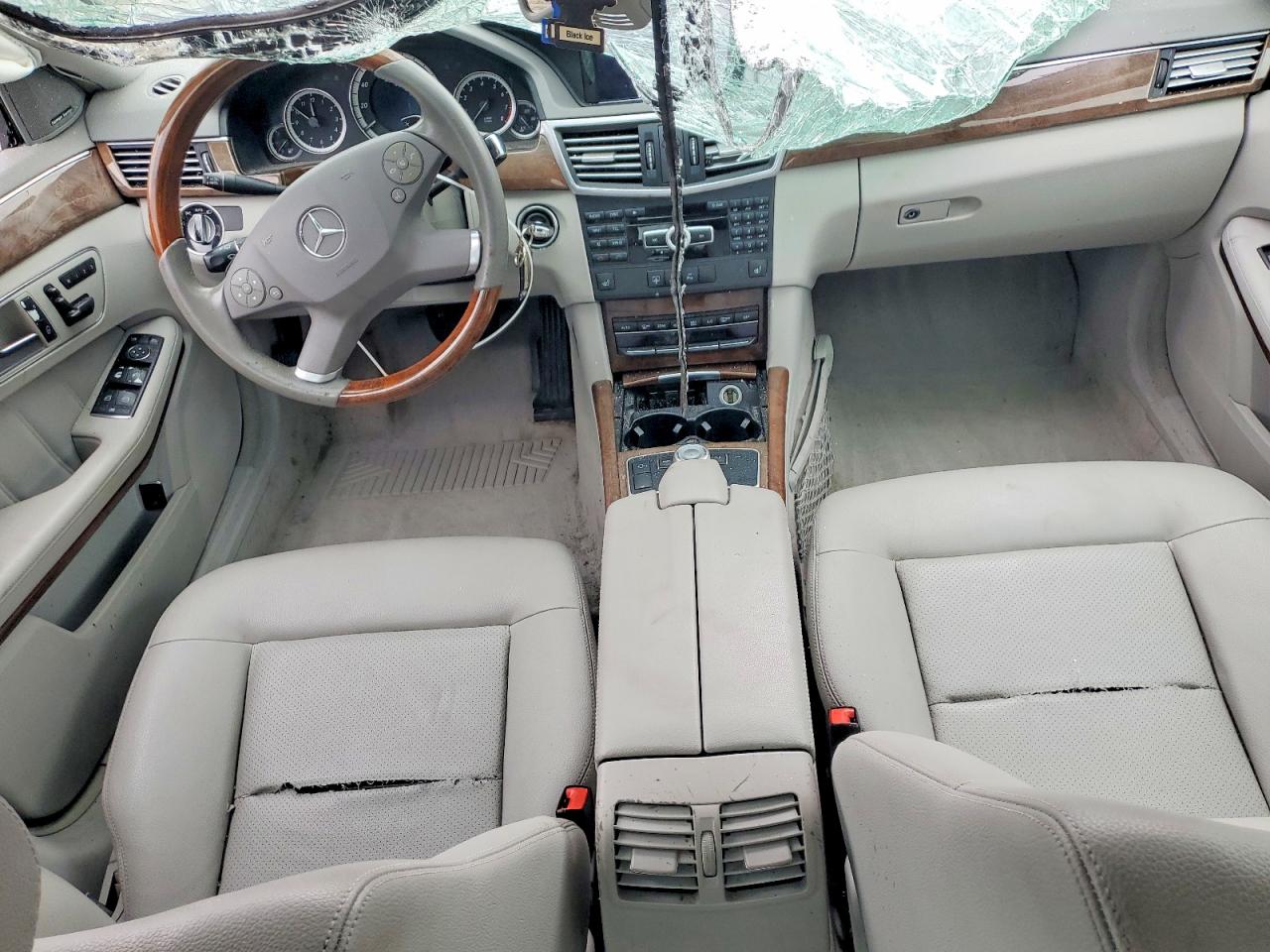 2012 Mercedes-benz E 350 Gray vin: WDDHF5KB7CA532749