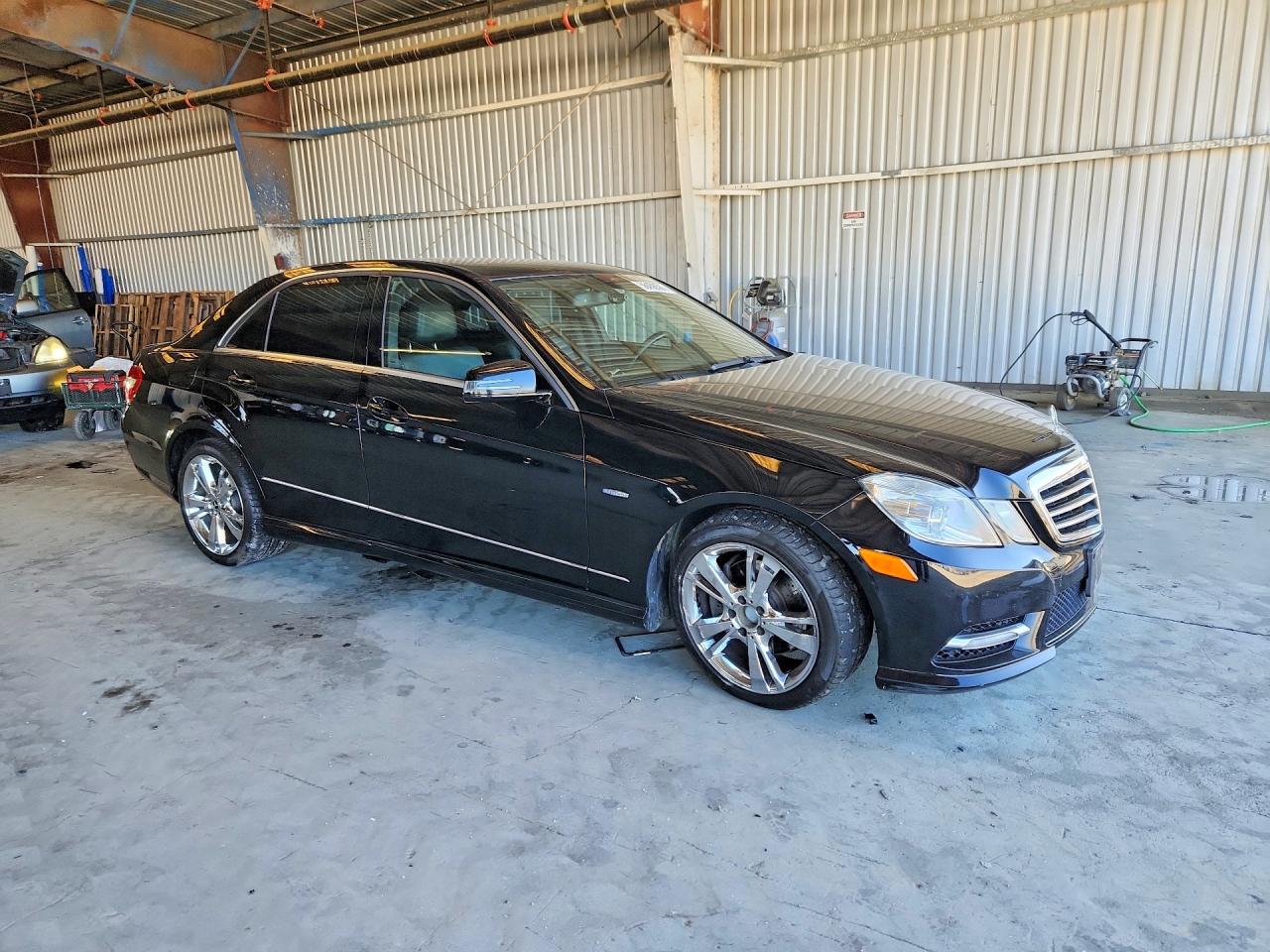 2012 Mercedes-benz E 350 Black vin: WDDHF5KB7CA536476