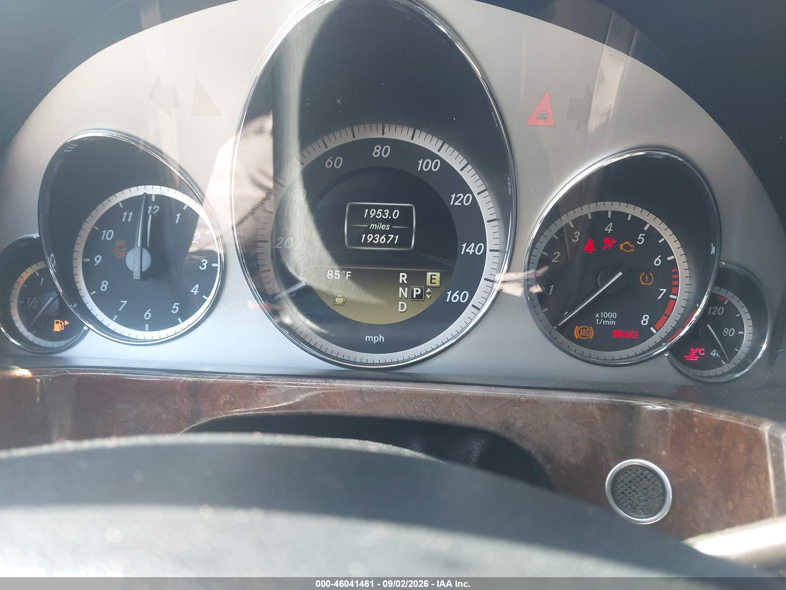 2012 Mercedes-benz E 350 Black vin: WDDHF5KB7CA572345
