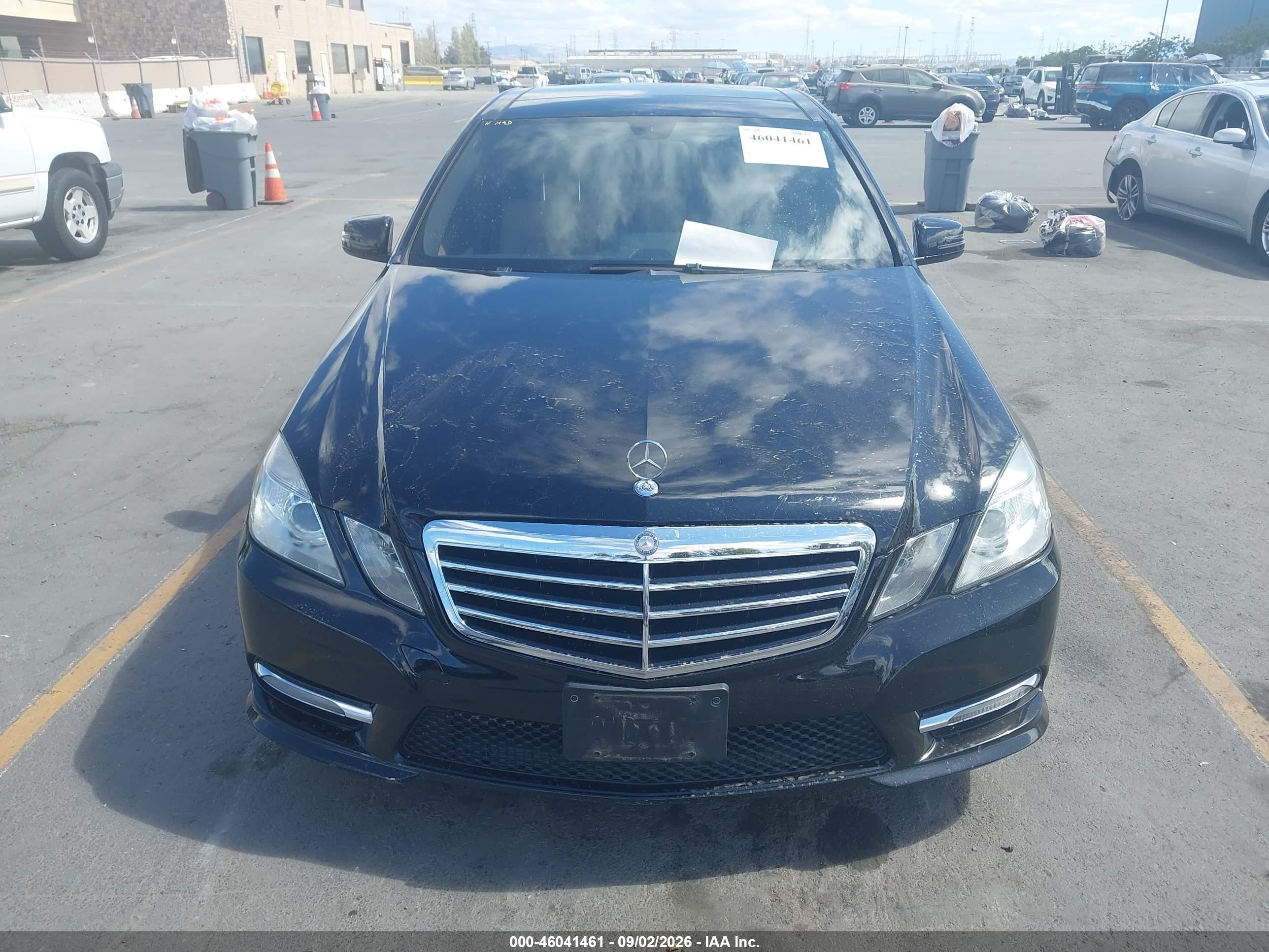 2012 Mercedes-benz E 350 Black vin: WDDHF5KB7CA572345