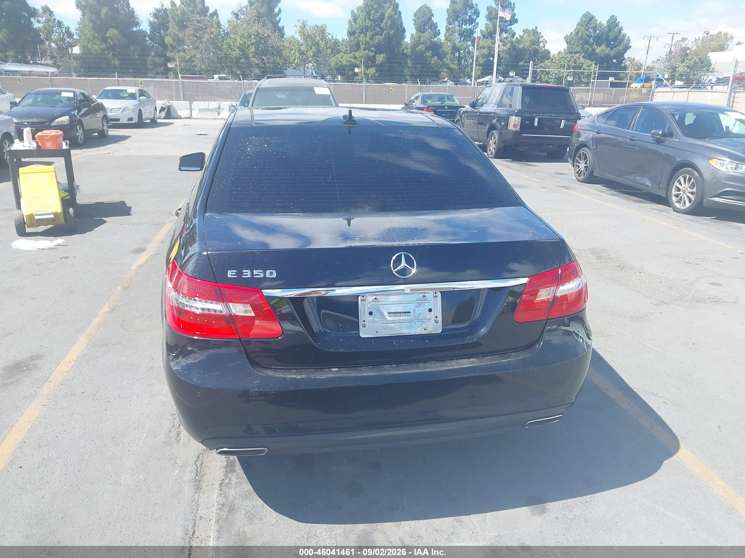 2012 Mercedes-benz E 350 Black vin: WDDHF5KB7CA572345