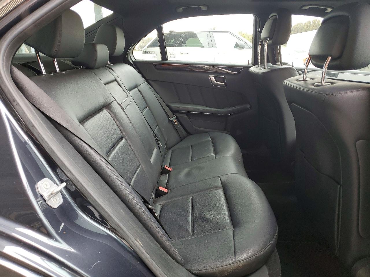 2012 Mercedes-benz E 350 Charcoal vin: WDDHF5KB7CA582213