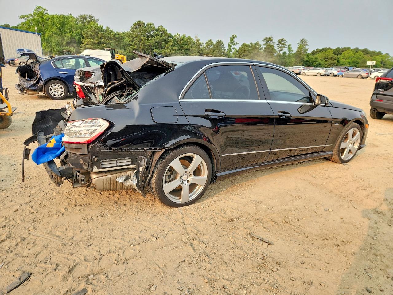2012 Mercedes-benz E 350 Black vin: WDDHF5KB7CA585208