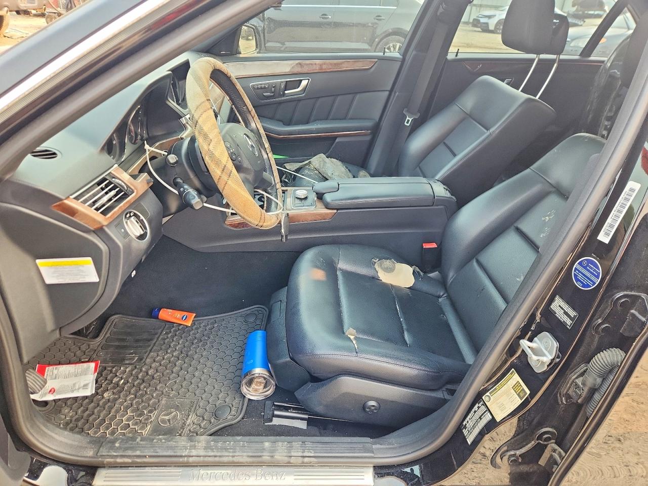 2012 Mercedes-benz E 350 Black vin: WDDHF5KB7CA585208
