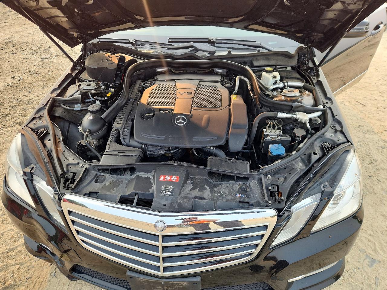2012 Mercedes-benz E 350 Black vin: WDDHF5KB7CA585208