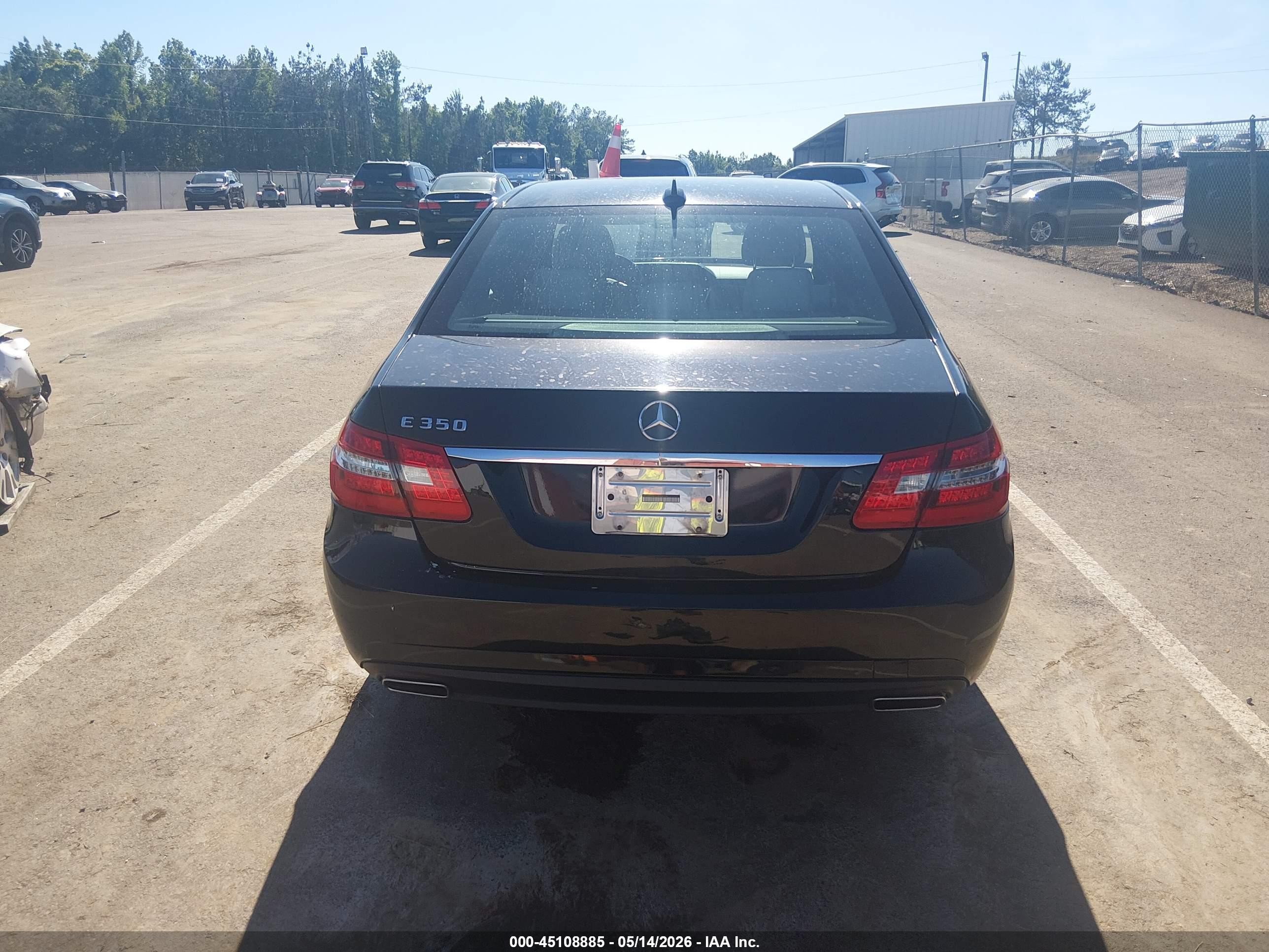 2012 Mercedes-benz E 350   Black vin: WDDHF5KB7CA594104
