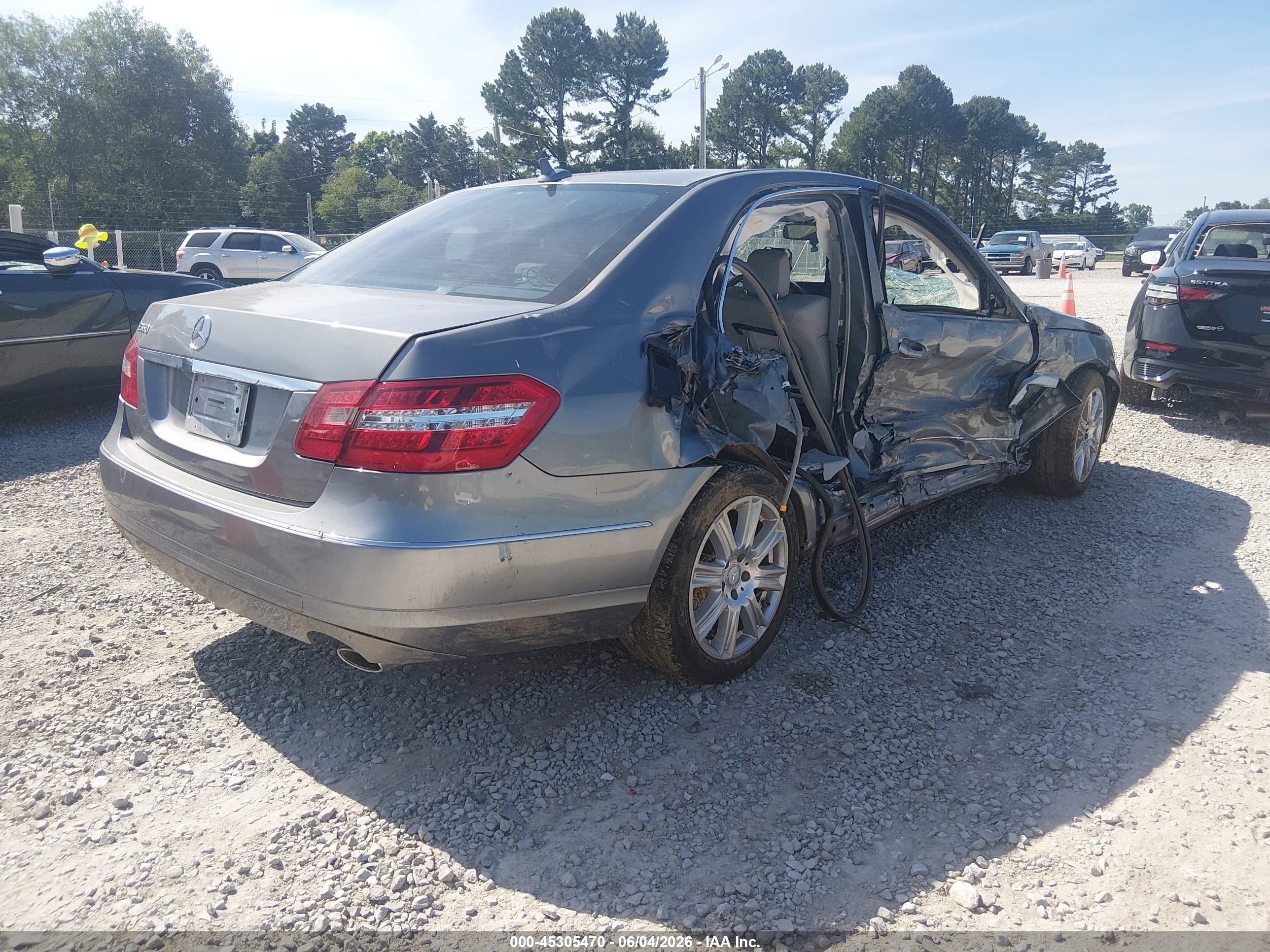 2012 Mercedes-benz E 350   Gray vin: WDDHF5KB7CA594930