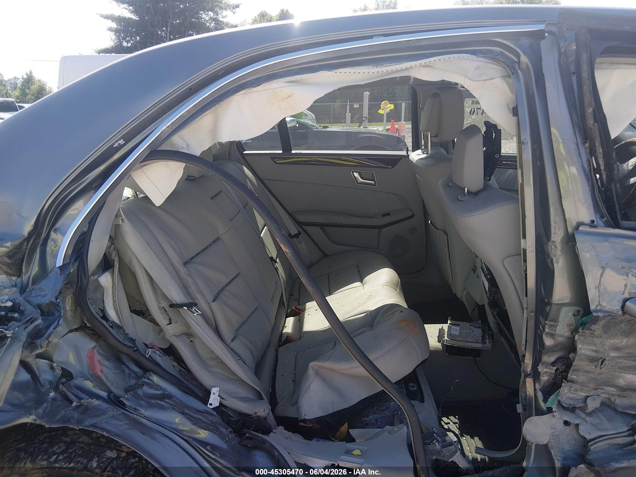 2012 Mercedes-benz E 350   Gray vin: WDDHF5KB7CA594930