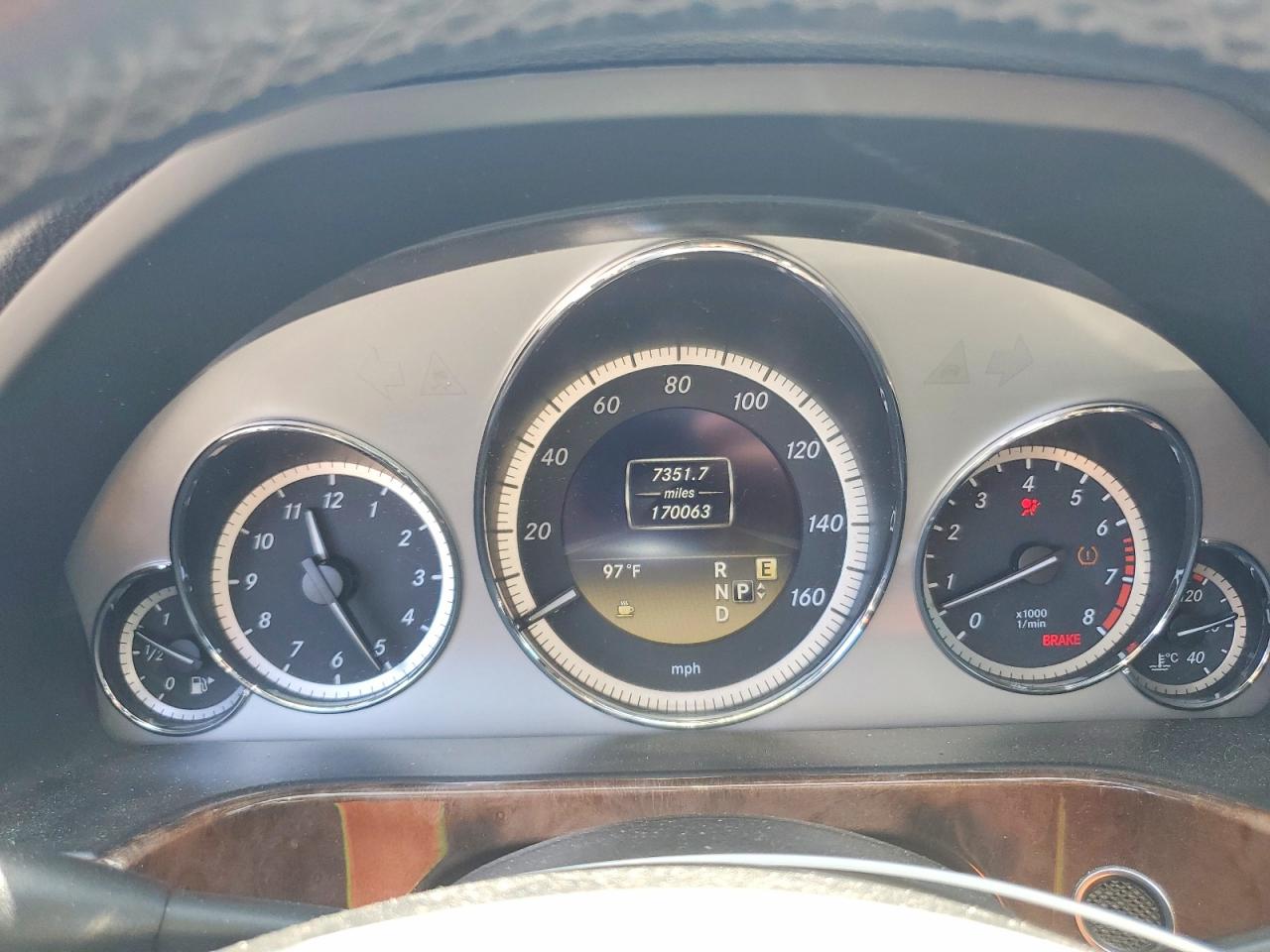 2012 Mercedes-benz E 350 Blue vin: WDDHF5KB7CA605960