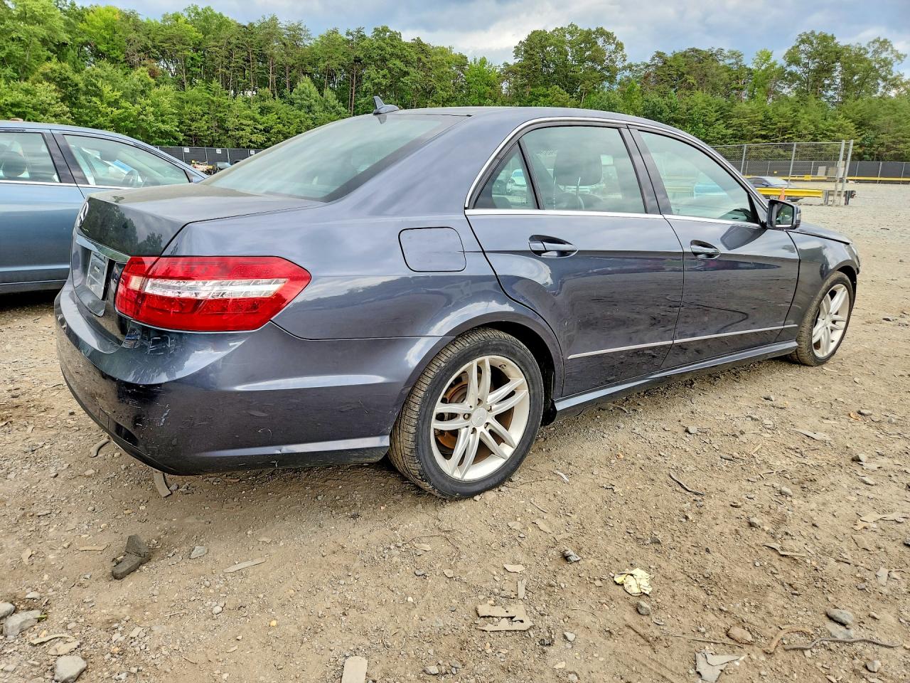 2012 Mercedes-benz E 350 Gray vin: WDDHF5KB7CA626761