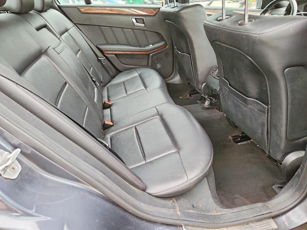2012 Mercedes-benz E 350 Gray vin: WDDHF5KB7CA626761