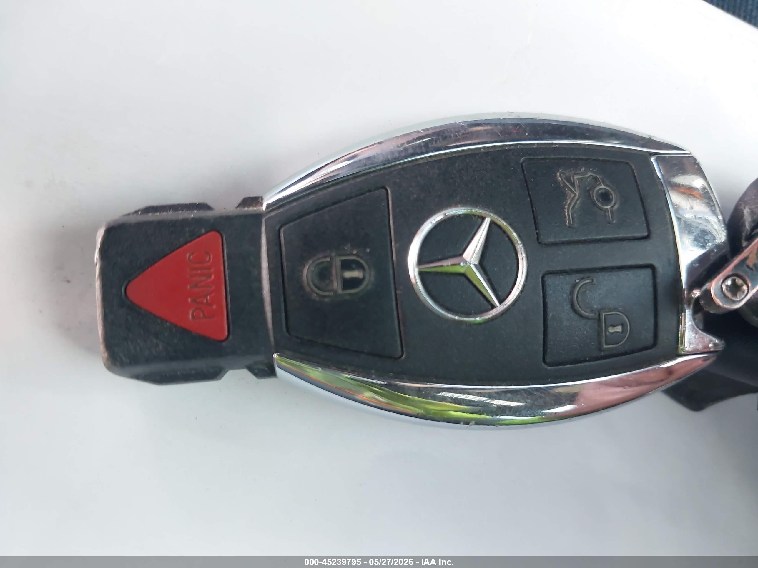 2012 Mercedes-benz E 350   Black vin: WDDHF5KB7CA632348