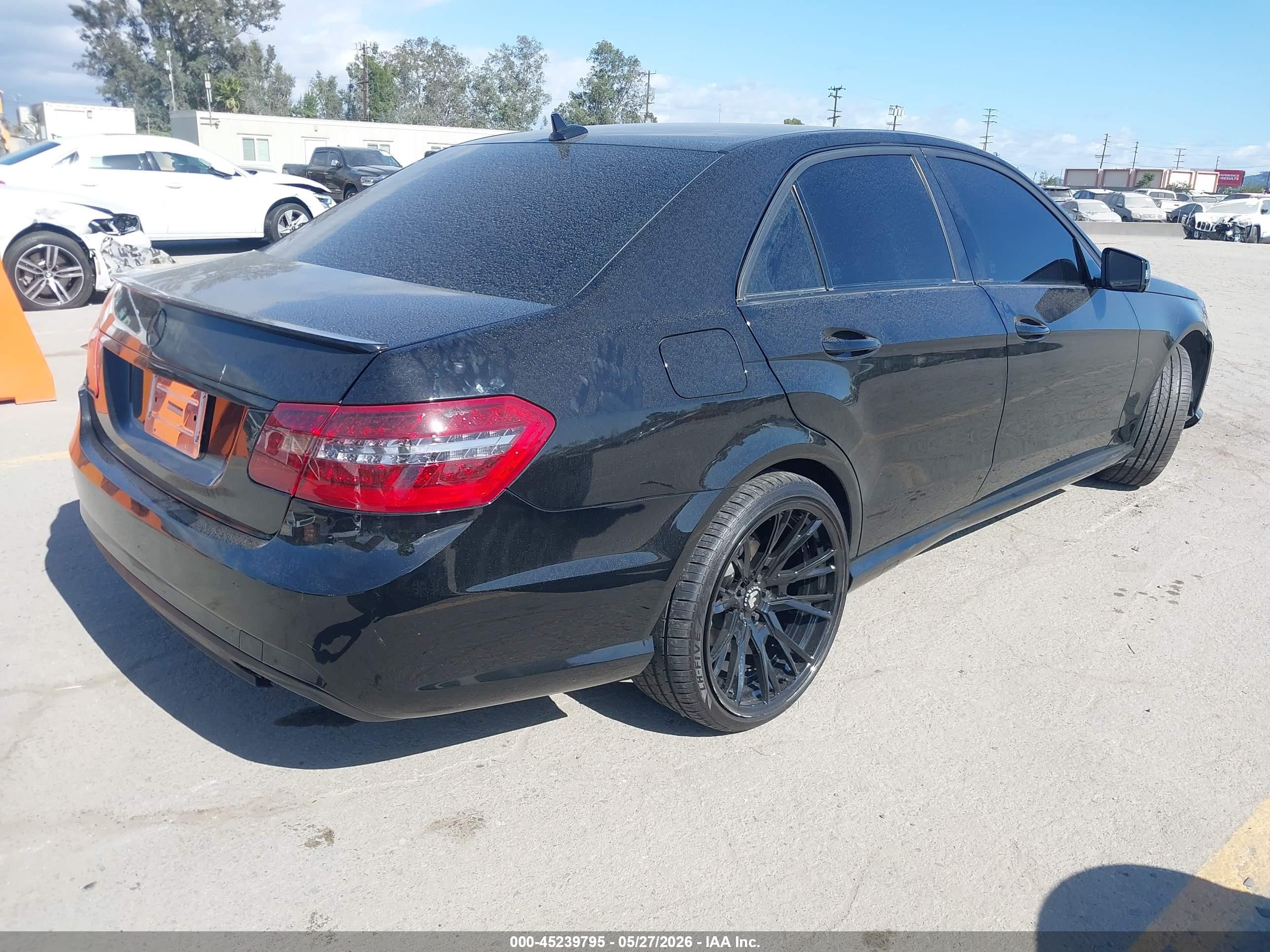 2012 Mercedes-benz E 350   Black vin: WDDHF5KB7CA632348