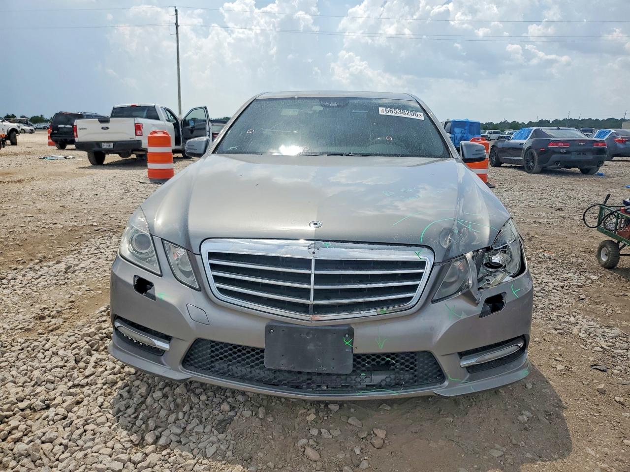 2013 Mercedes-benz E 350 Серый vin: WDDHF5KB7DA662967