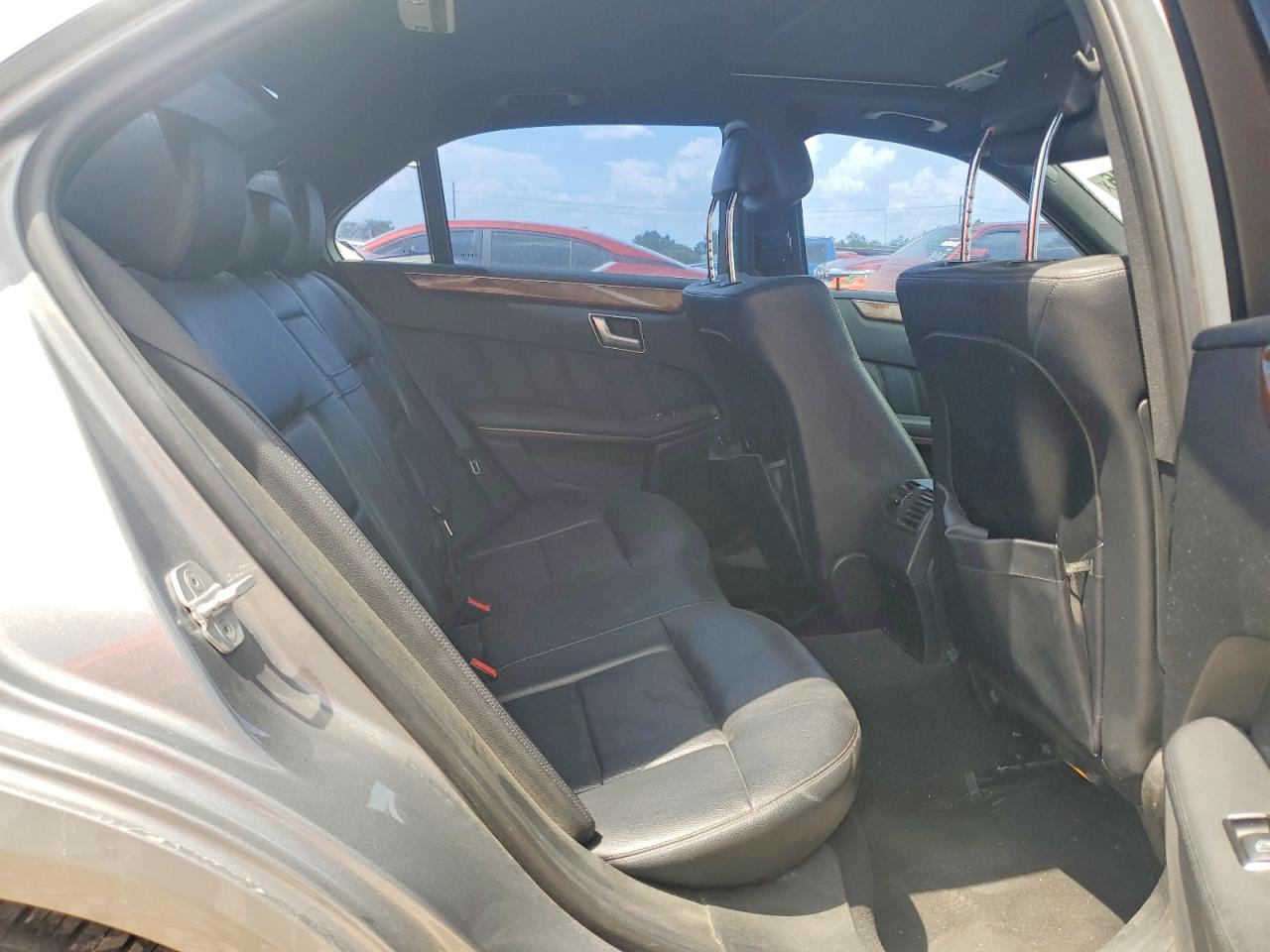 2013 Mercedes-benz E 350 Серый vin: WDDHF5KB7DA662967