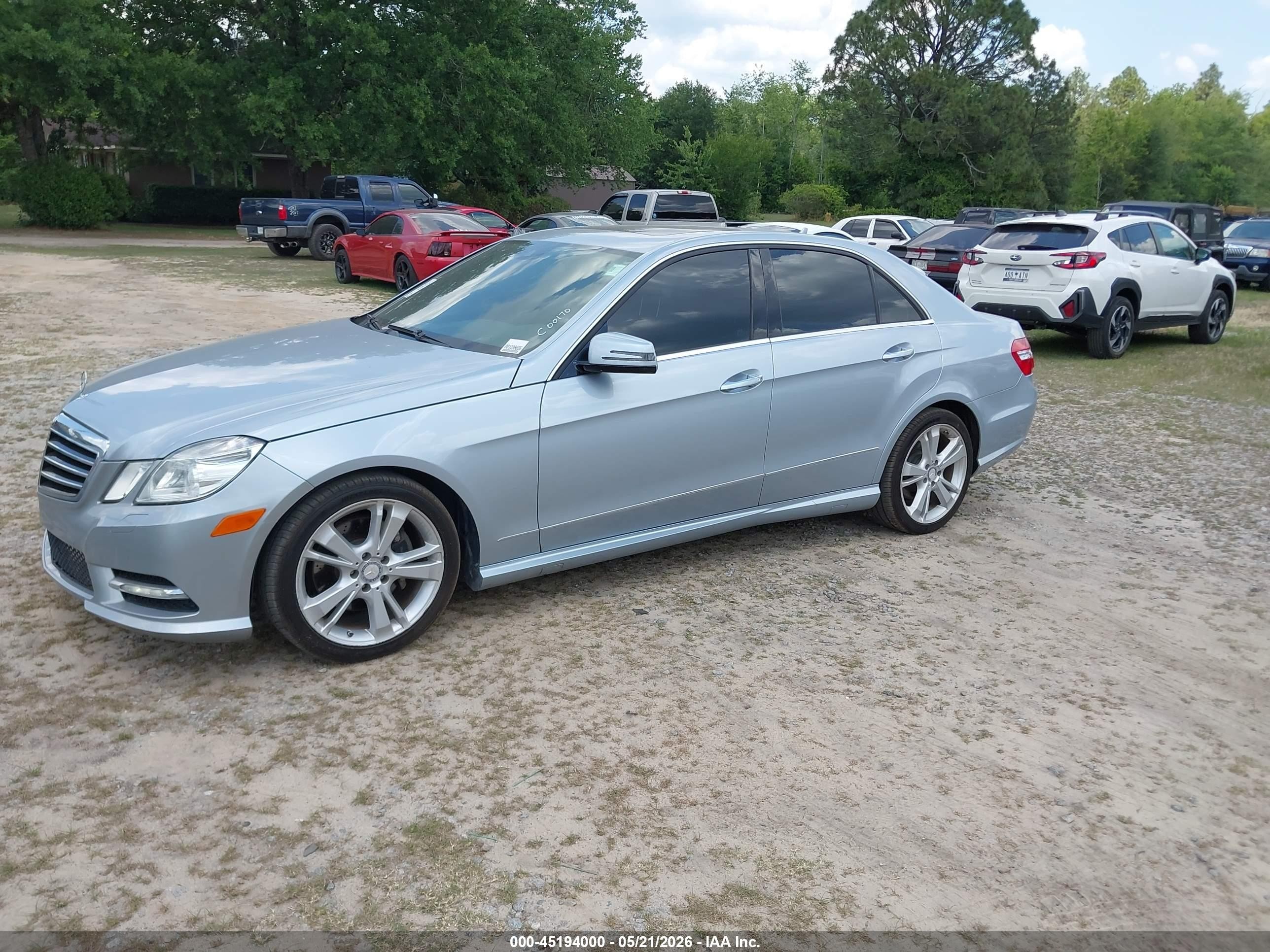 2013 Mercedes-benz E 350   Серебряный vin: WDDHF5KB7DA668171