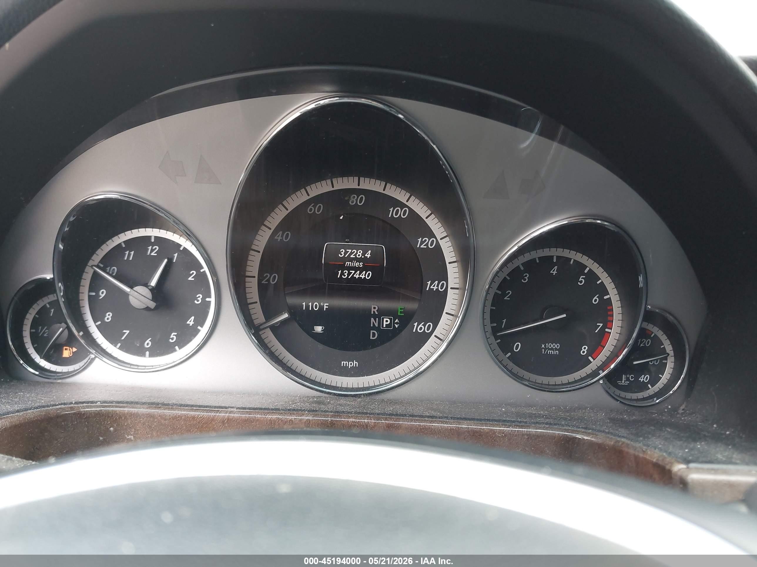 2013 Mercedes-benz E 350   Серебряный vin: WDDHF5KB7DA668171
