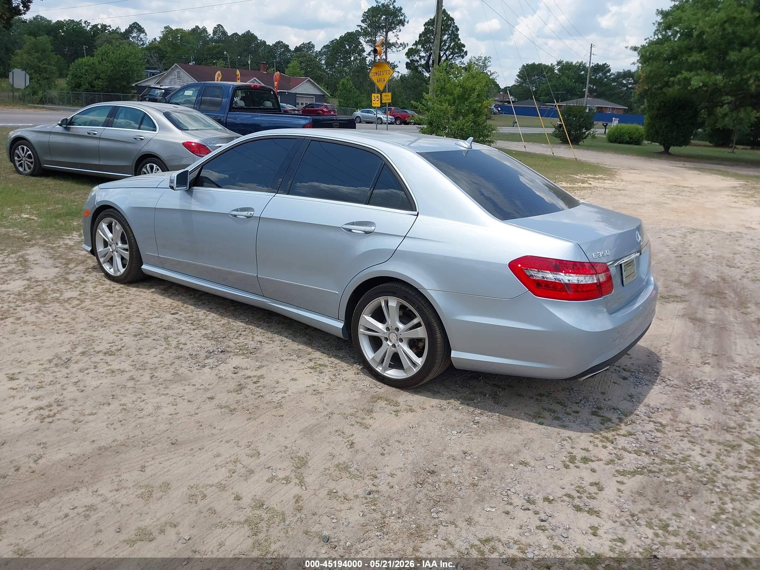 2013 Mercedes-benz E 350   Серебряный vin: WDDHF5KB7DA668171