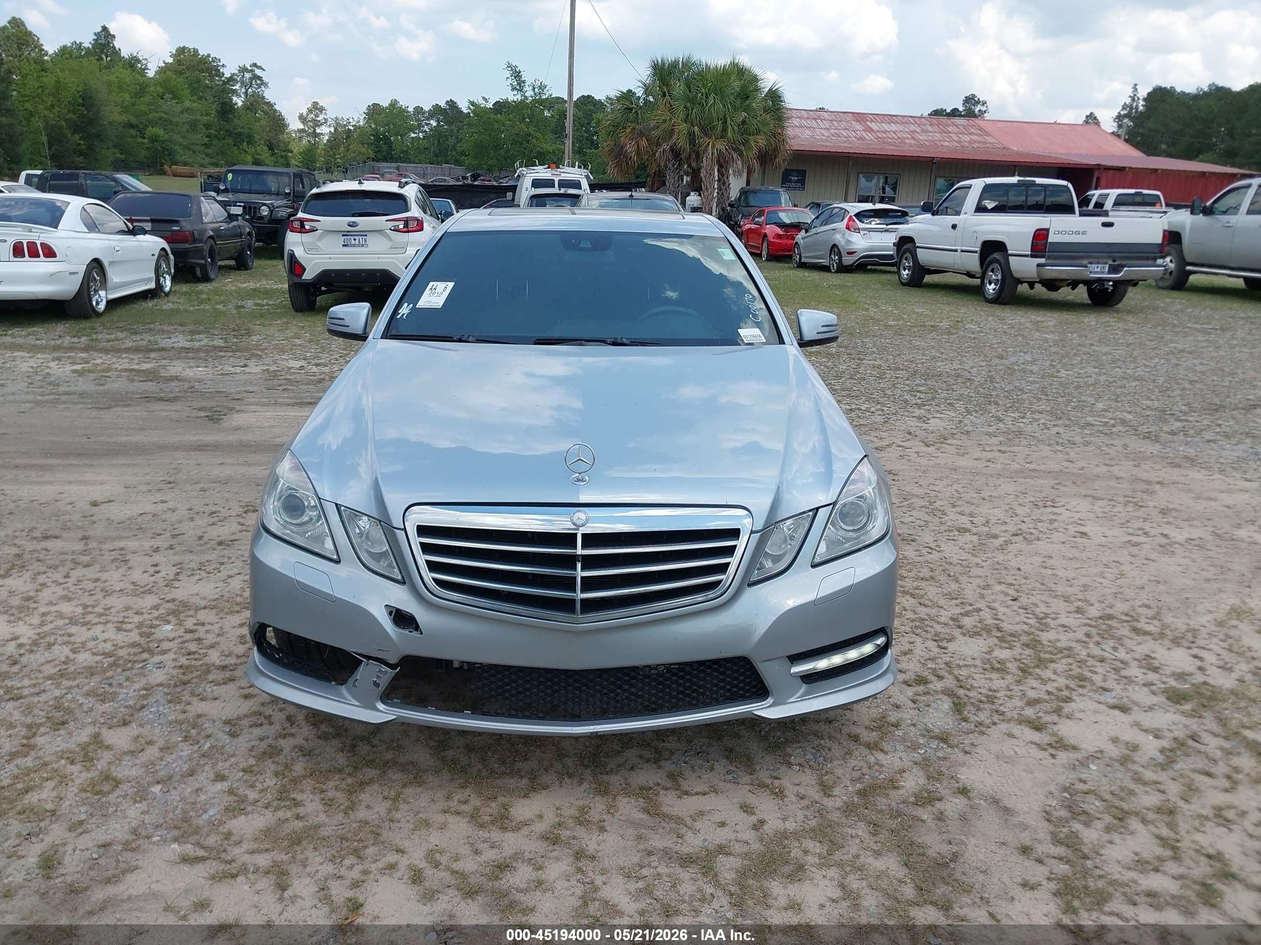 2013 Mercedes-benz E 350   Серебряный vin: WDDHF5KB7DA668171