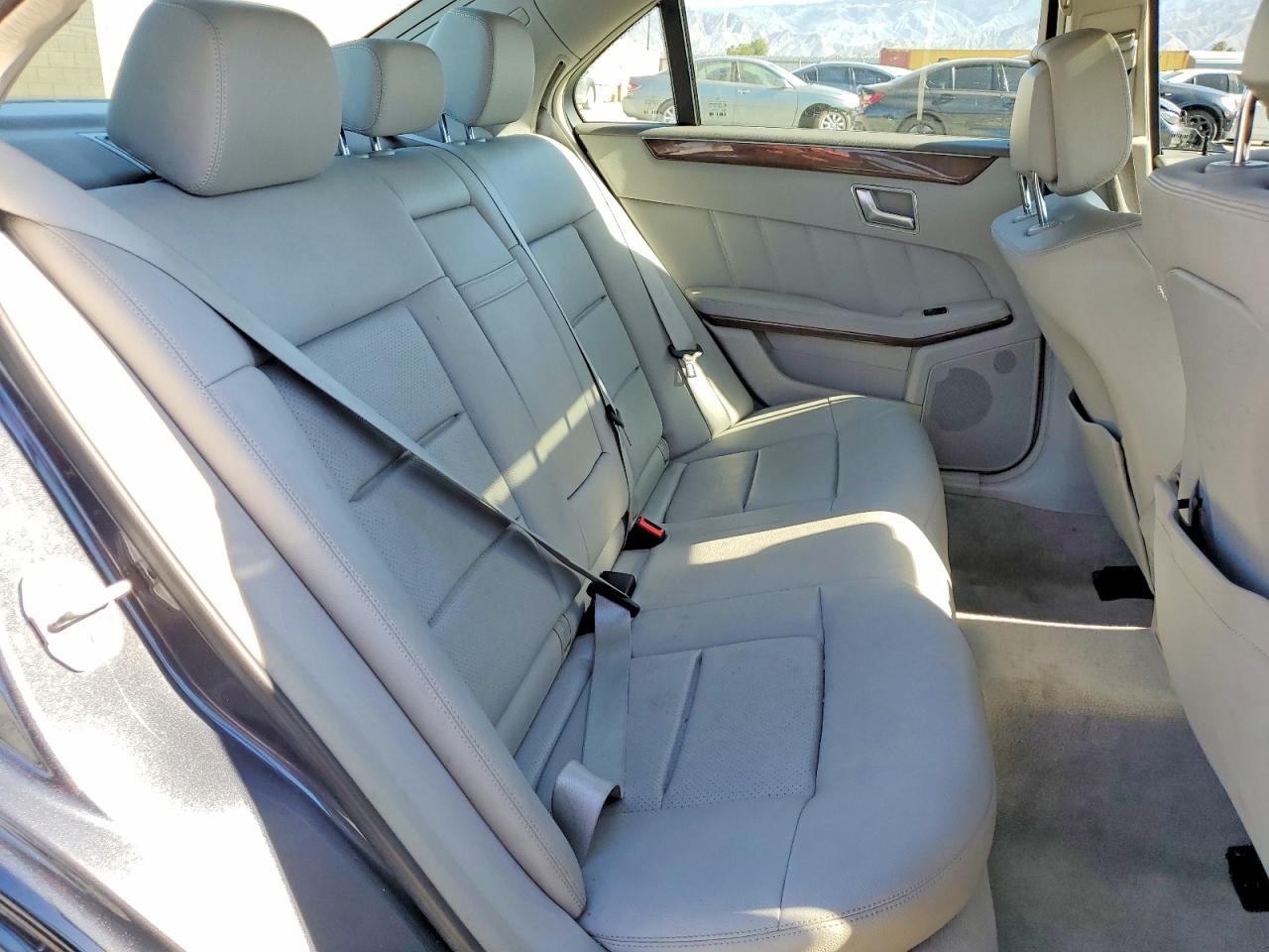 2013 Mercedes-benz E 350 Charcoal vin: WDDHF5KB7DA678702