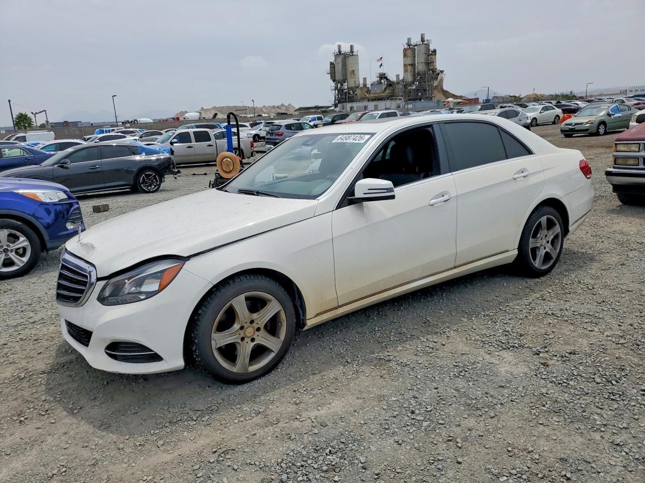 2014 Mercedes-benz E 350 White vin: WDDHF5KB7EA821312