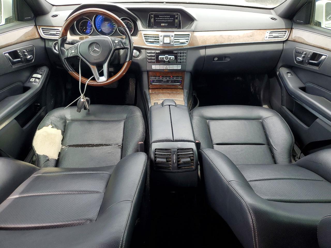 2014 Mercedes-benz E 350 White vin: WDDHF5KB7EA821312