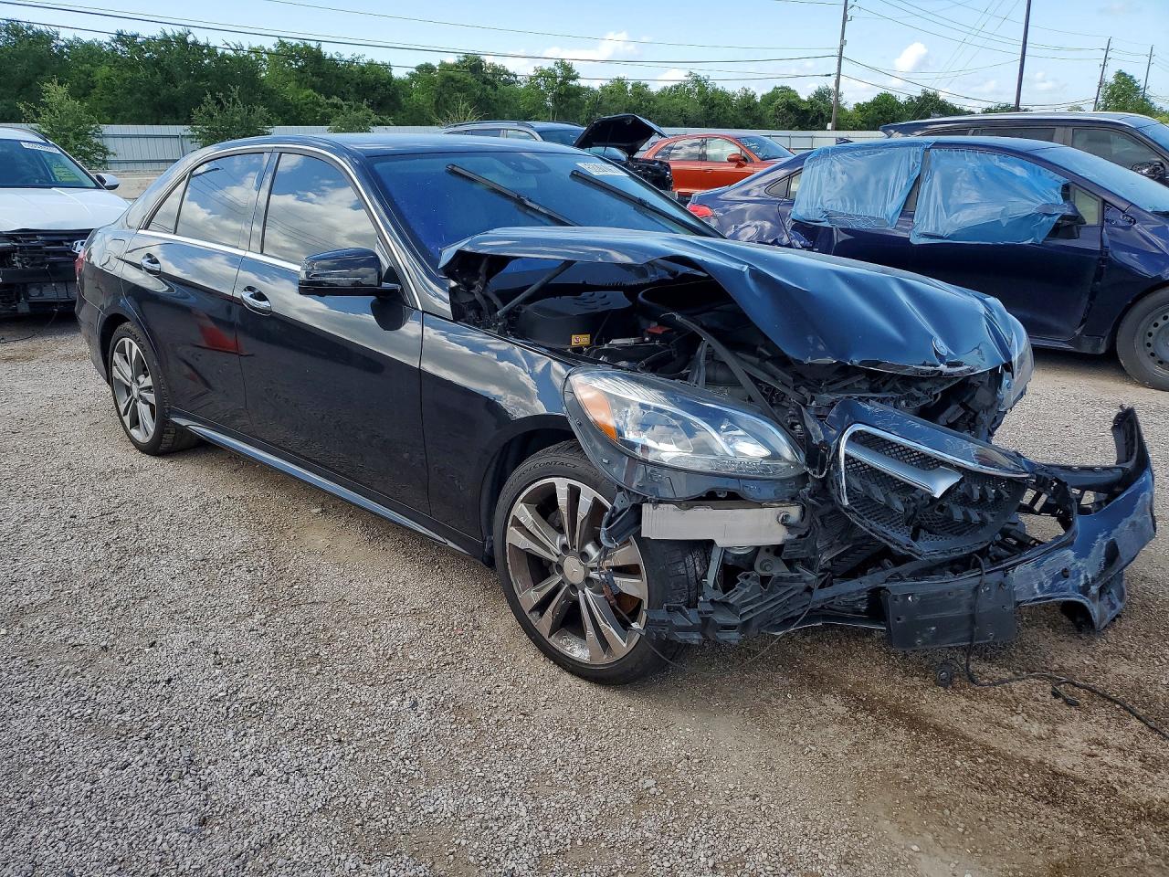 2014 Mercedes-benz E 350 Black vin: WDDHF5KB7EA868601