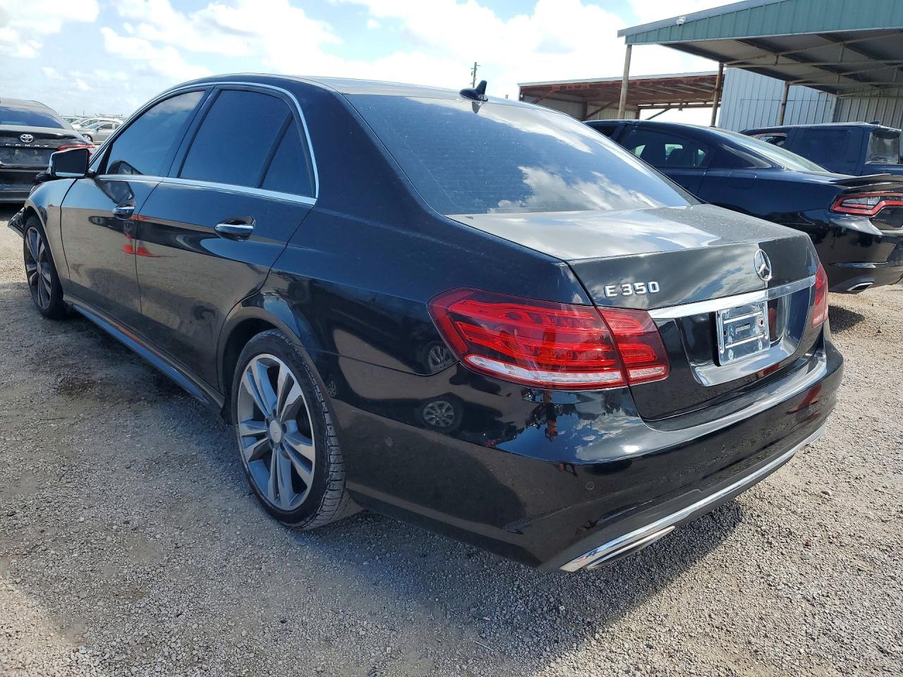 2014 Mercedes-benz E 350 Black vin: WDDHF5KB7EA868601