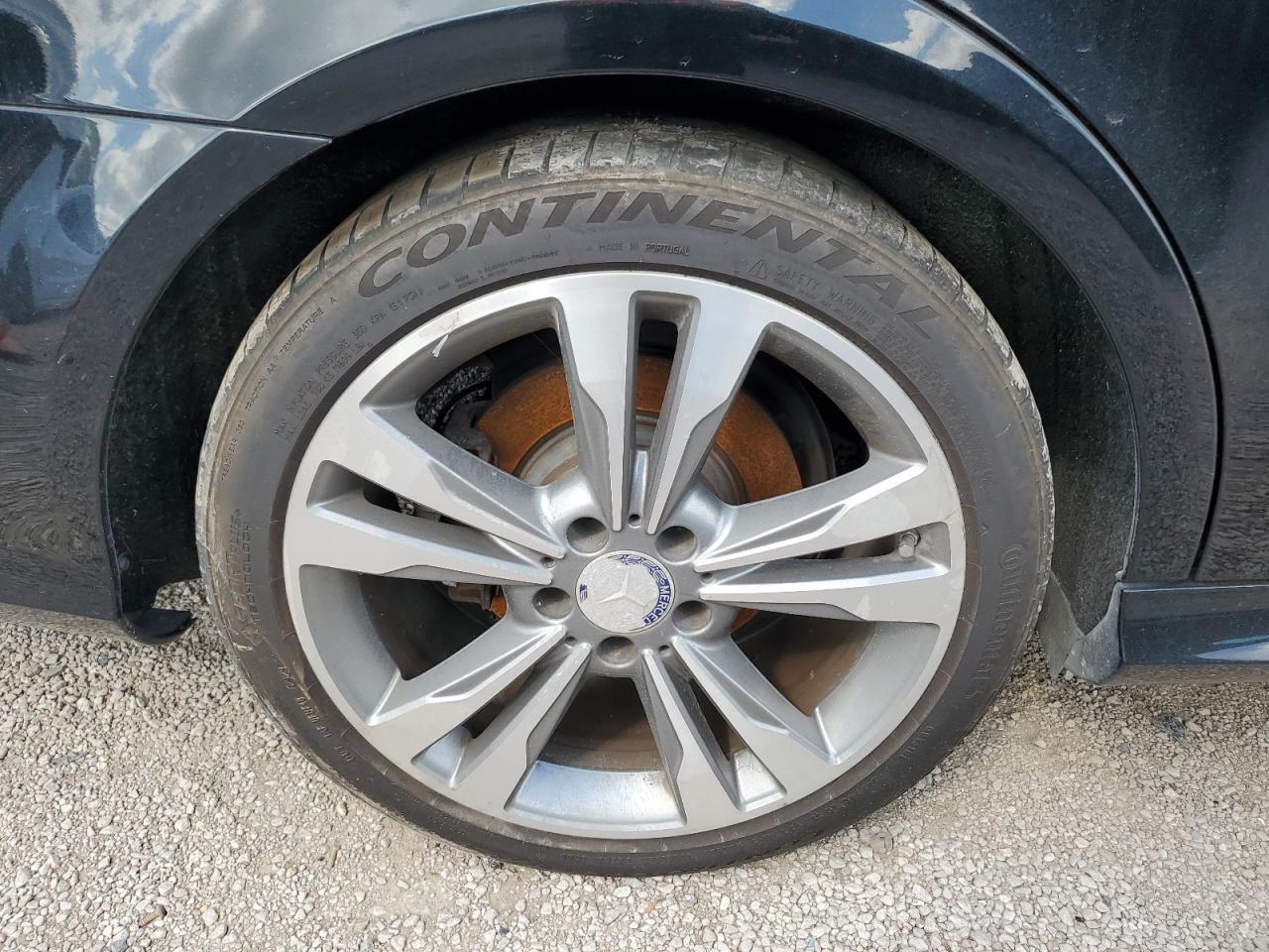 2014 Mercedes-benz E 350 Black vin: WDDHF5KB7EA868601 Damage: Right Rear Wheel, Previous Repair, Substandard Repair