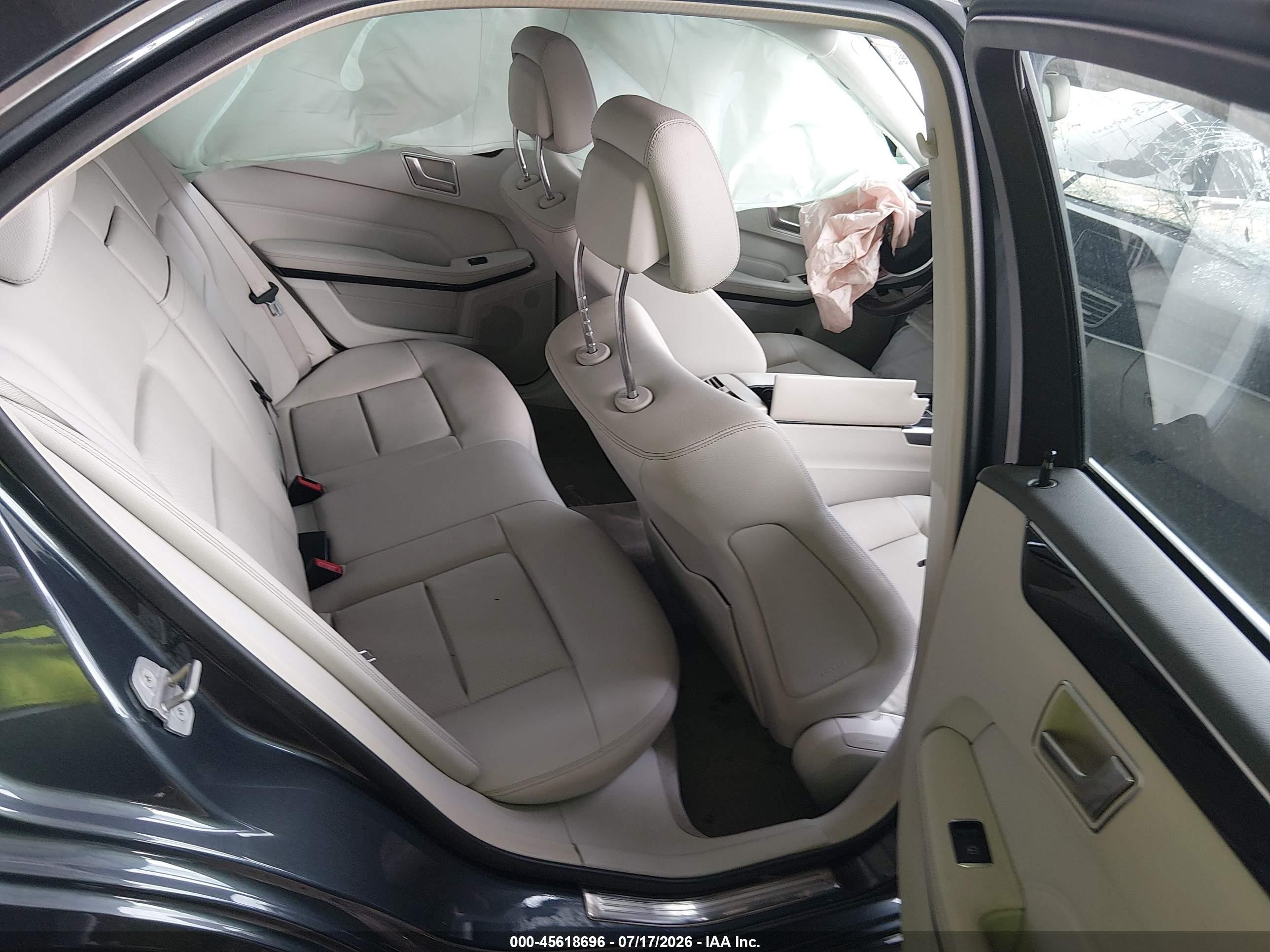 2014 Mercedes-benz E 350 Black vin: WDDHF5KB7EA869635
