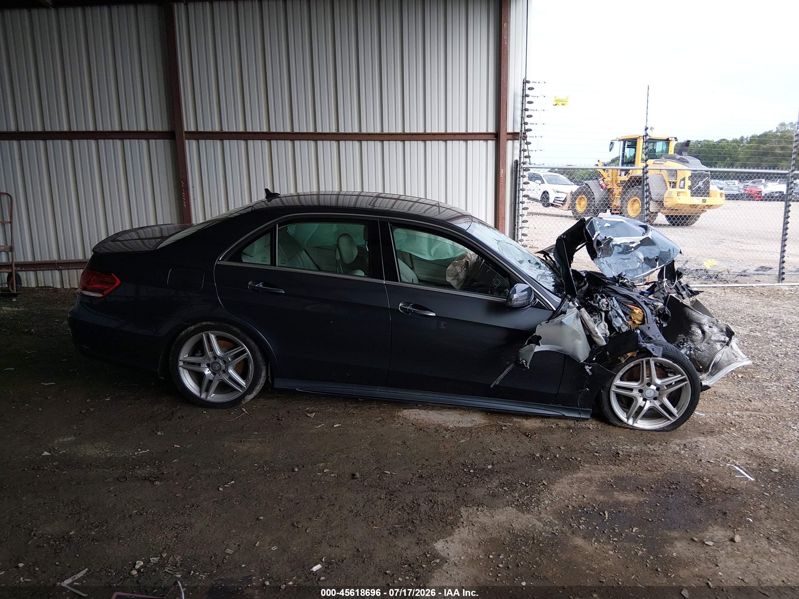 2014 Mercedes-benz E 350 Black vin: WDDHF5KB7EA869635