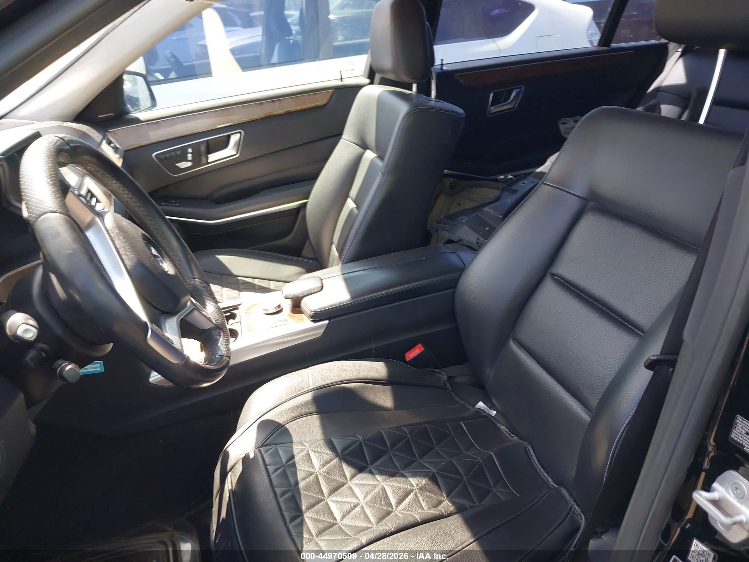 2014 Mercedes-benz E 350   Black vin: WDDHF5KB7EA887455