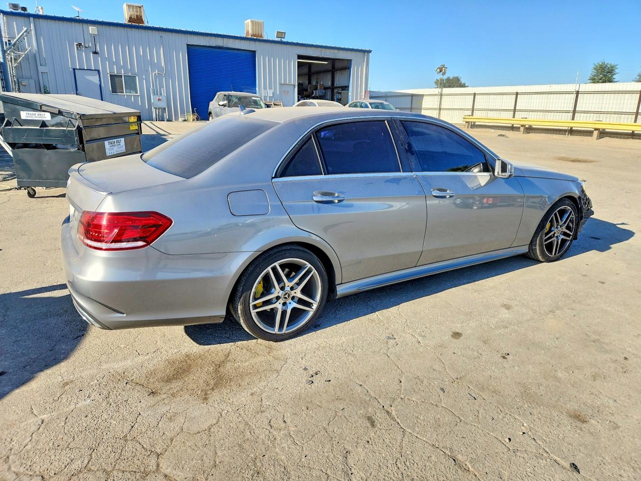 2014 Mercedes-benz E 350 Silver vin: WDDHF5KB7EB007929