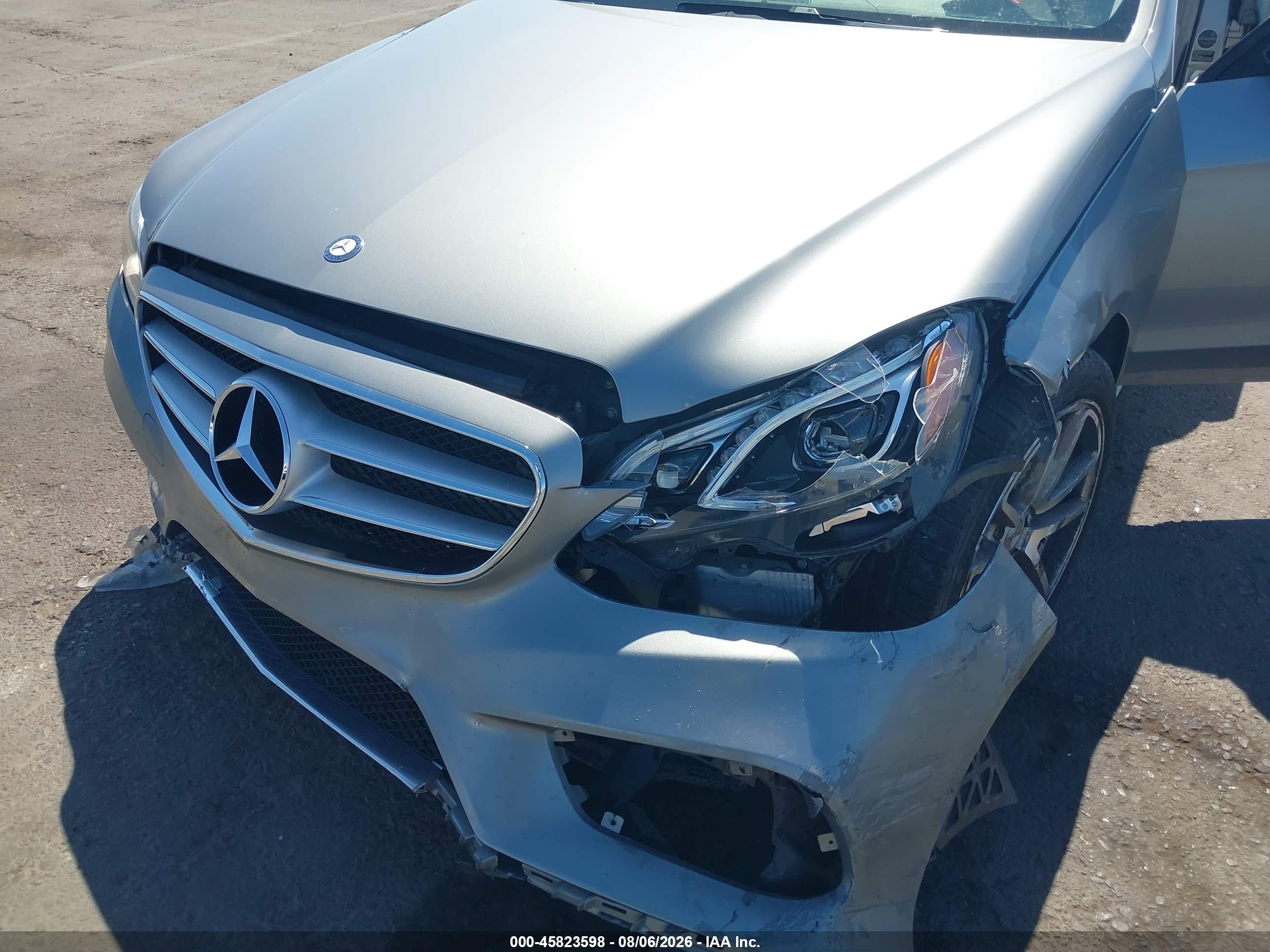 2014 Mercedes-benz E 350 Серый vin: WDDHF5KB7EB022270