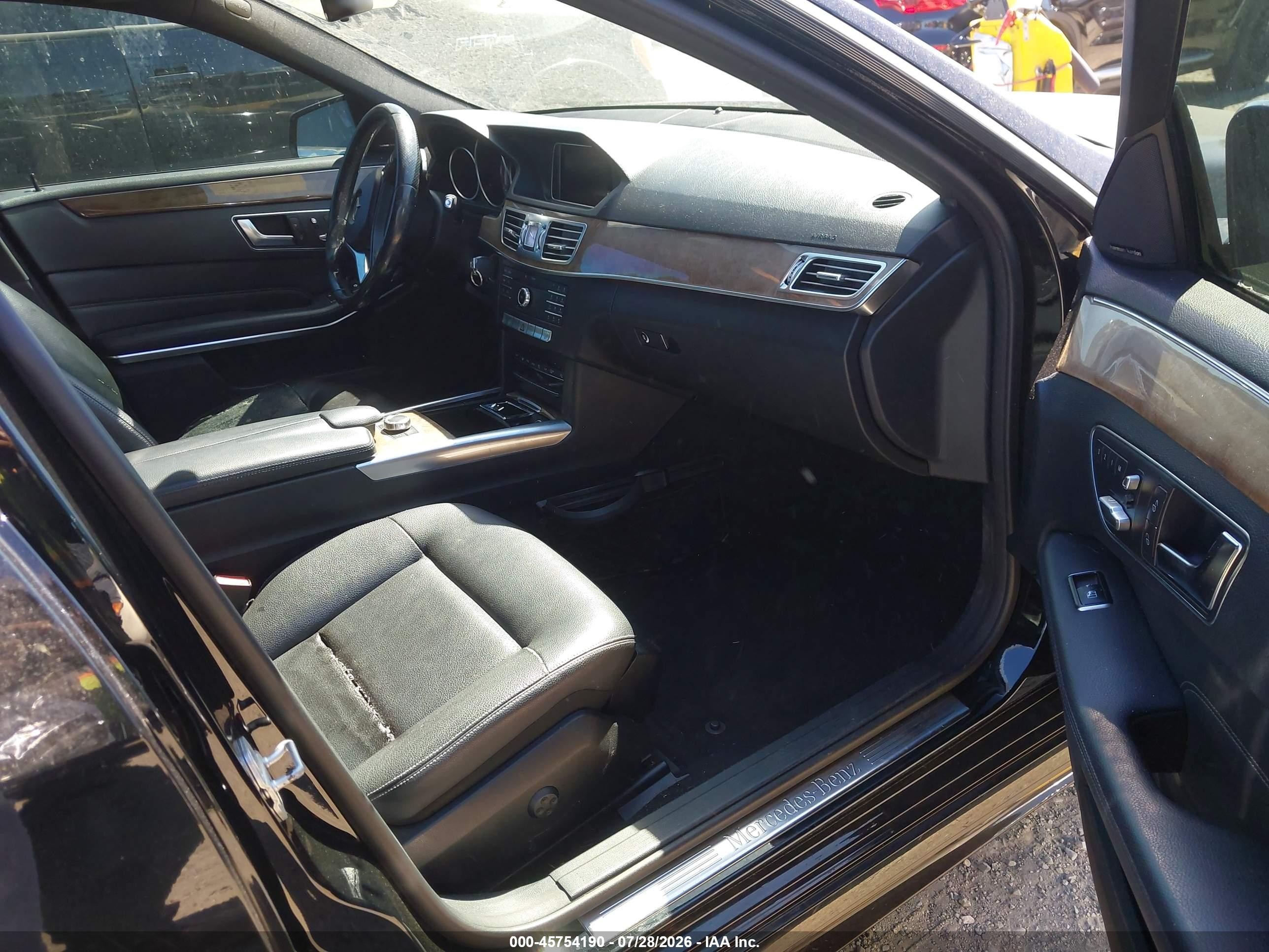 2016 Mercedes-benz E 350   Black vin: WDDHF5KB7GB184936