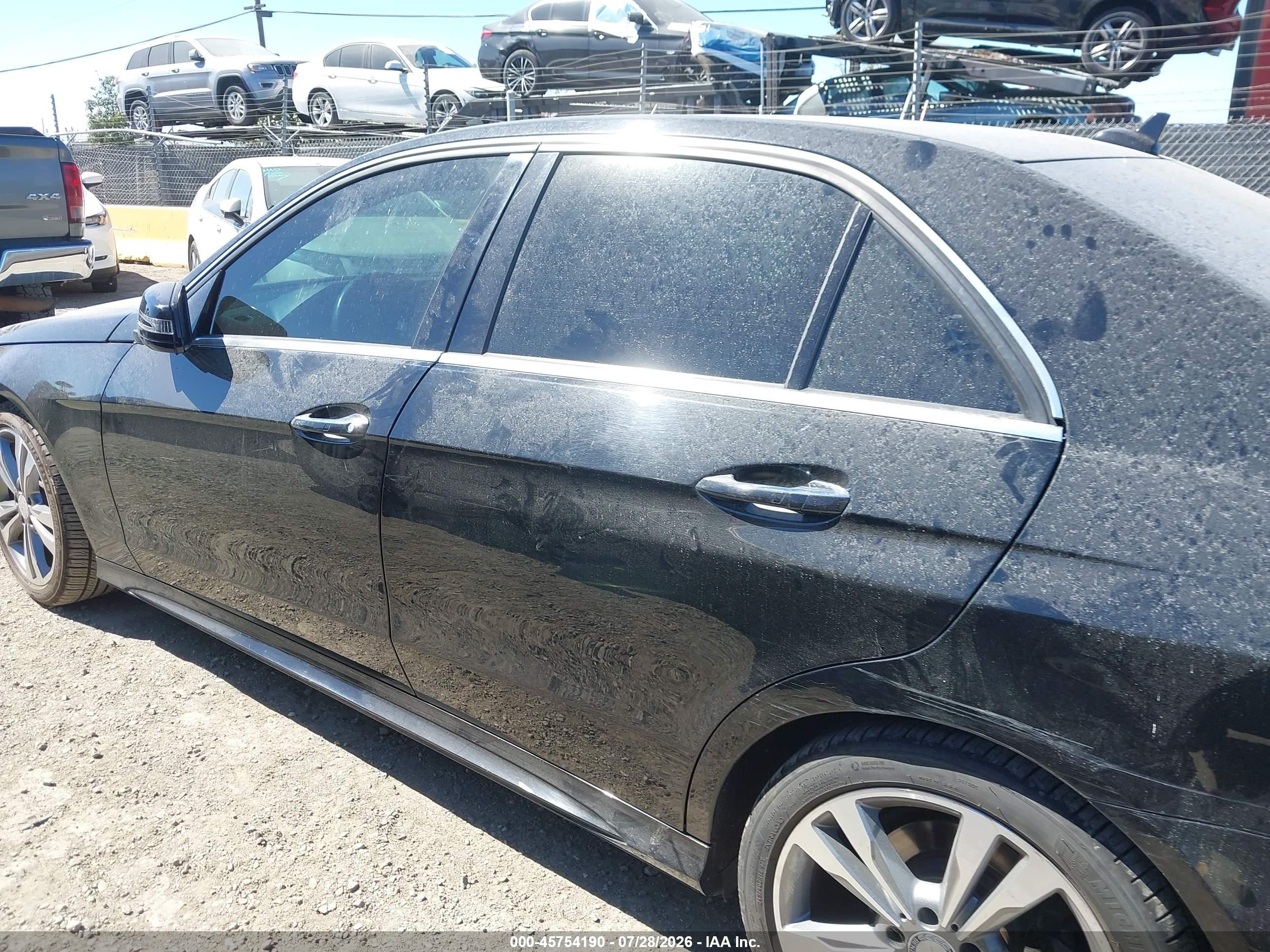 2016 Mercedes-benz E 350   Black vin: WDDHF5KB7GB184936