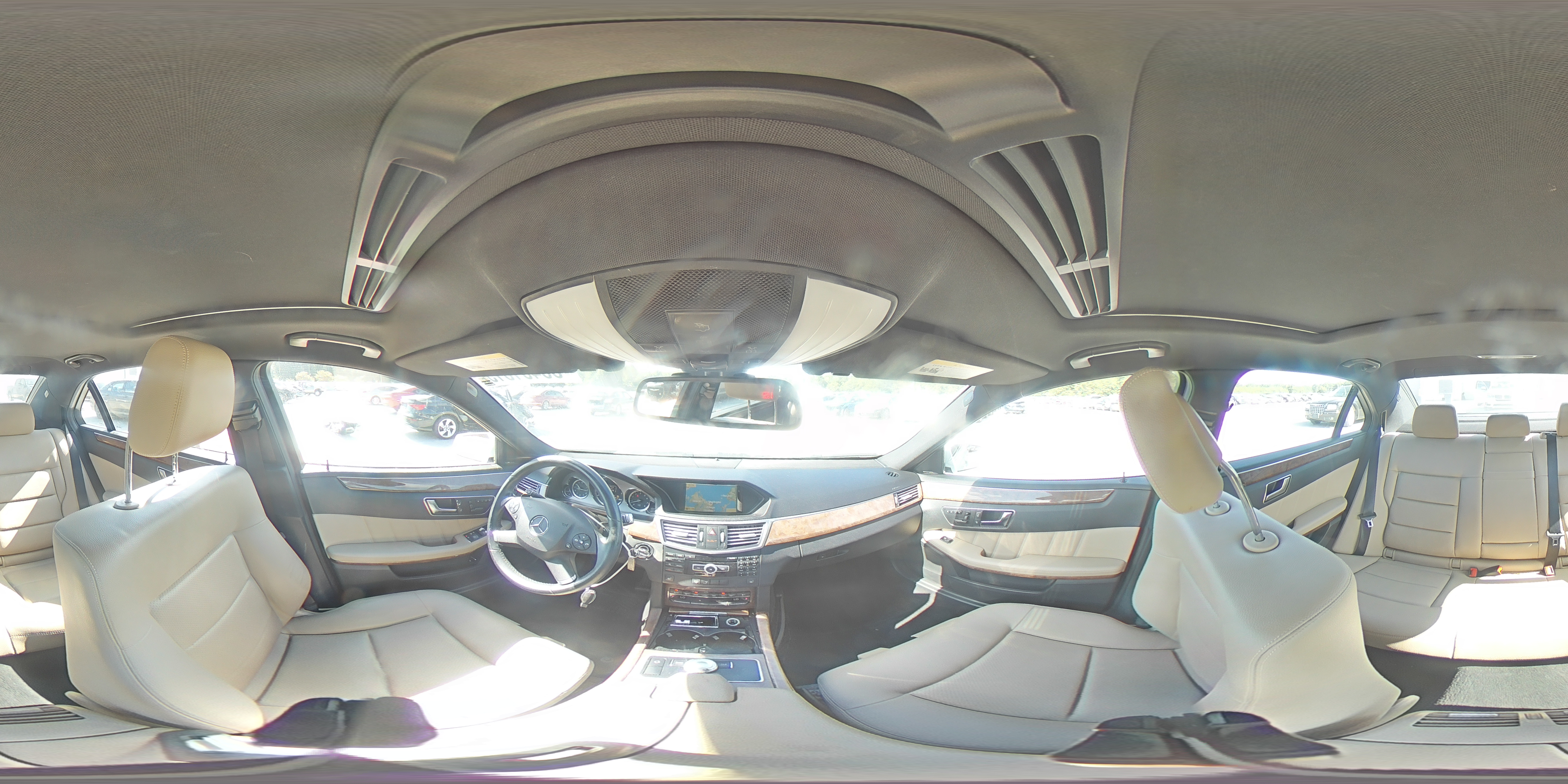 2012 Mercedes-benz E 350 White vin: WDDHF5KB8CA554940