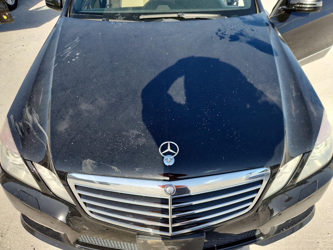 2012 Mercedes-benz E 350 Black vin: WDDHF5KB8CA555537