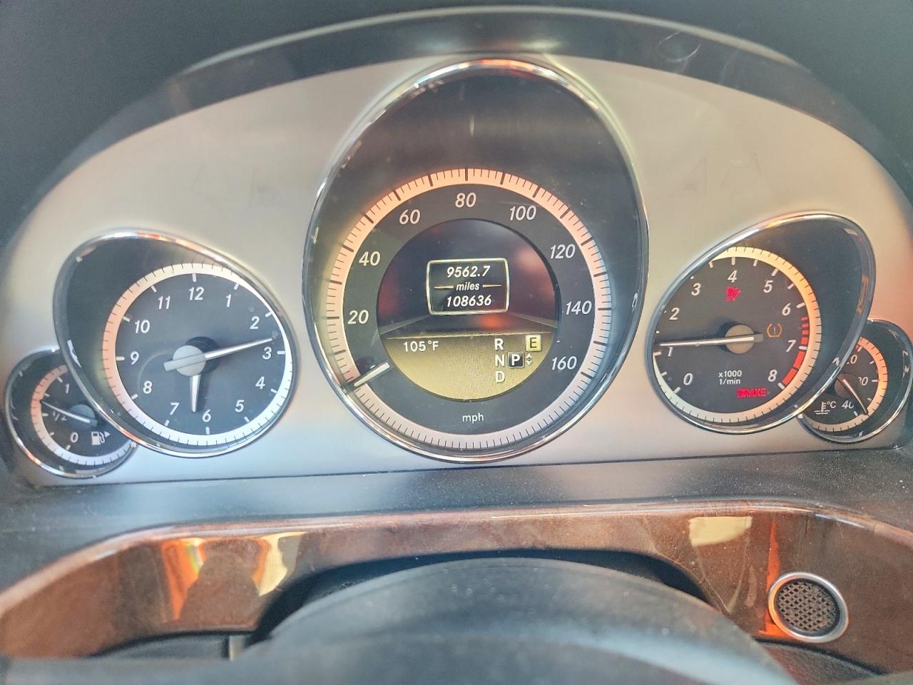 2012 Mercedes-benz E 350 Black vin: WDDHF5KB8CA555537