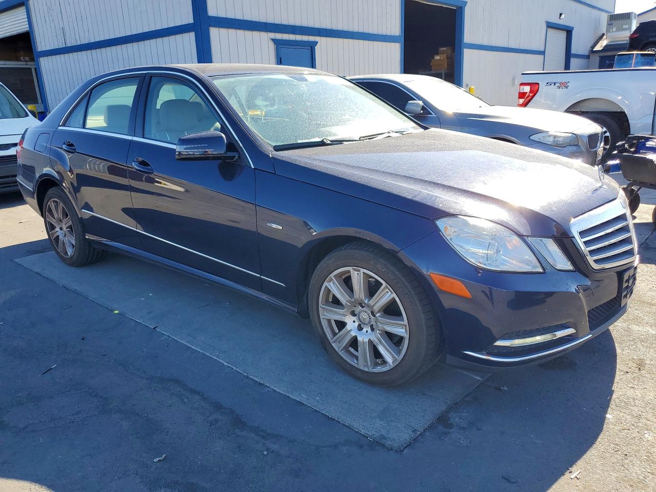 2012 Mercedes-benz E 350 Blue vin: WDDHF5KB8CA596332