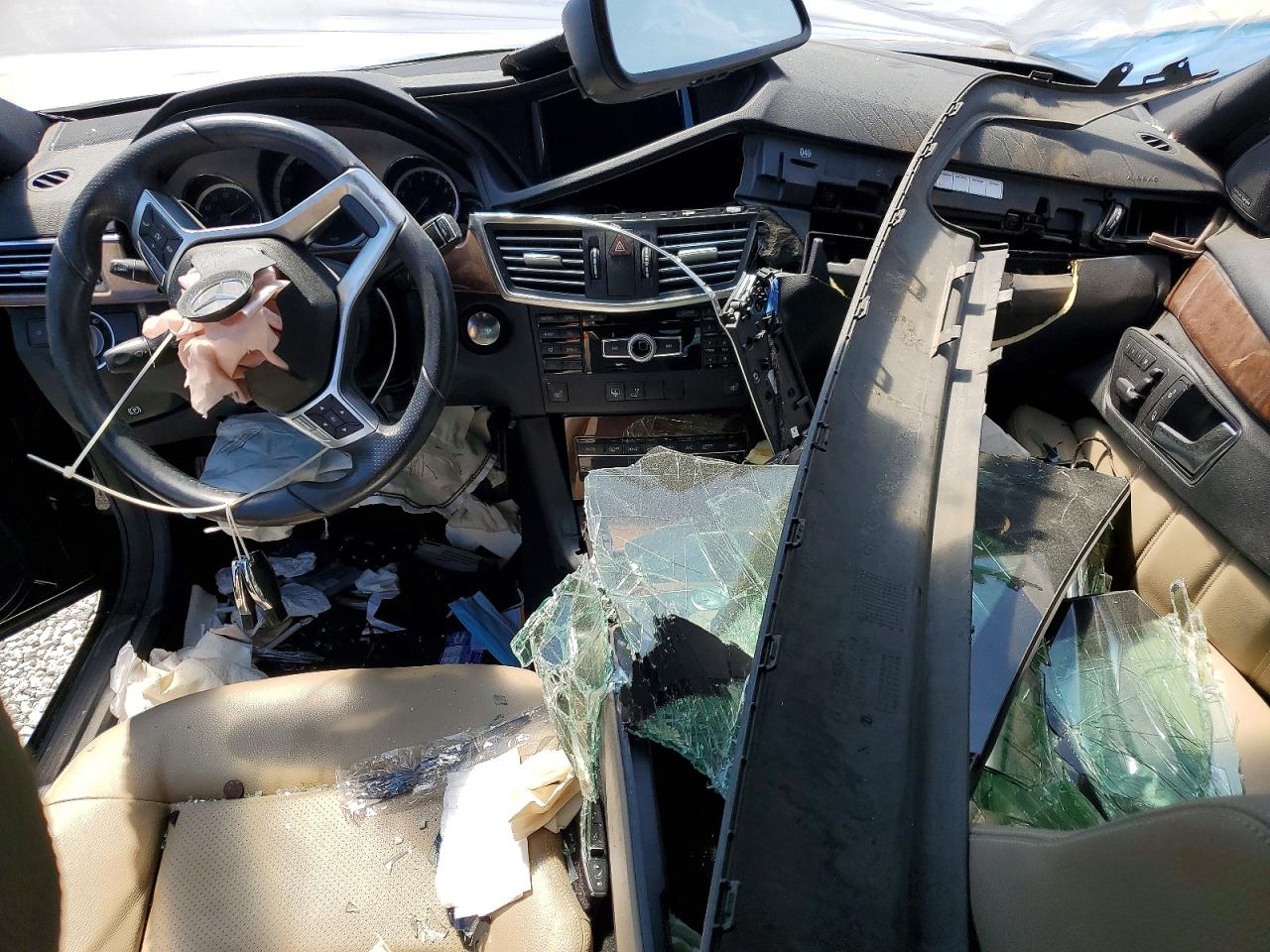 2012 Mercedes-benz E 350 Black vin: WDDHF5KB8CA607698