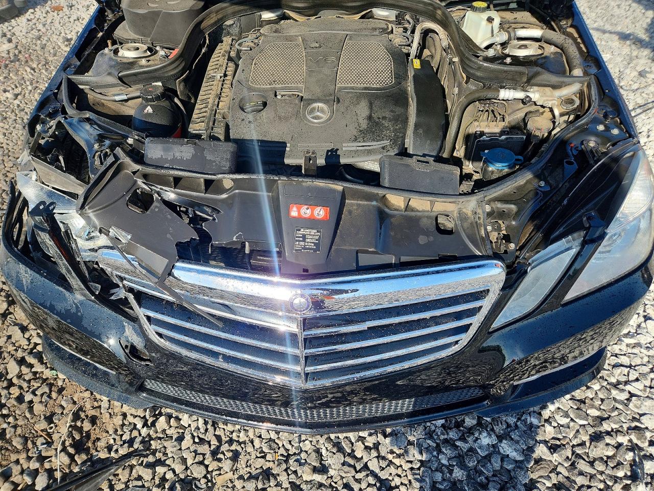 2012 Mercedes-benz E 350 Black vin: WDDHF5KB8CA640975
